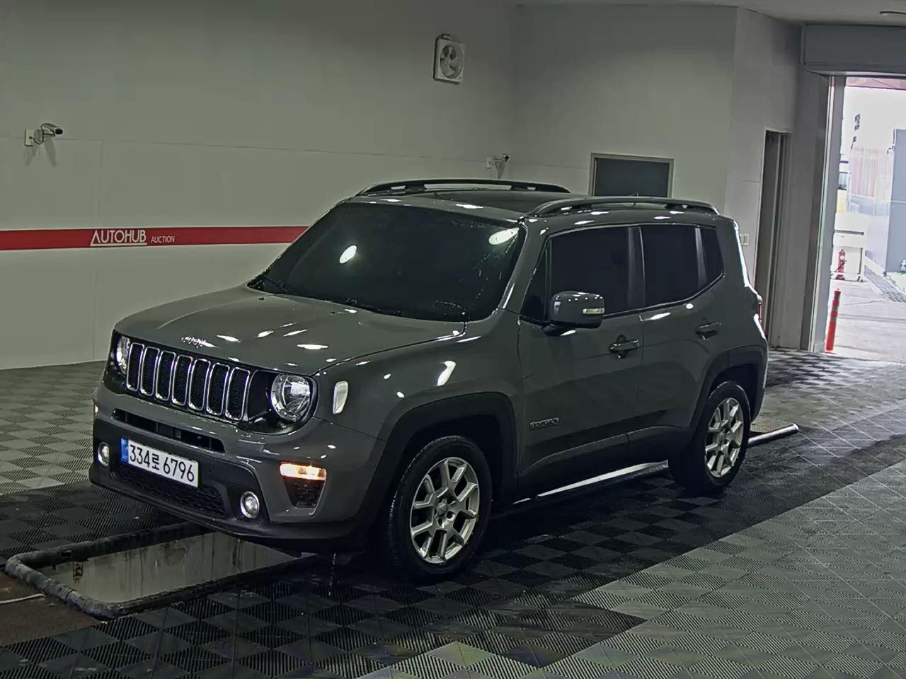 지프 레니게이드(~현재) 론지튜드