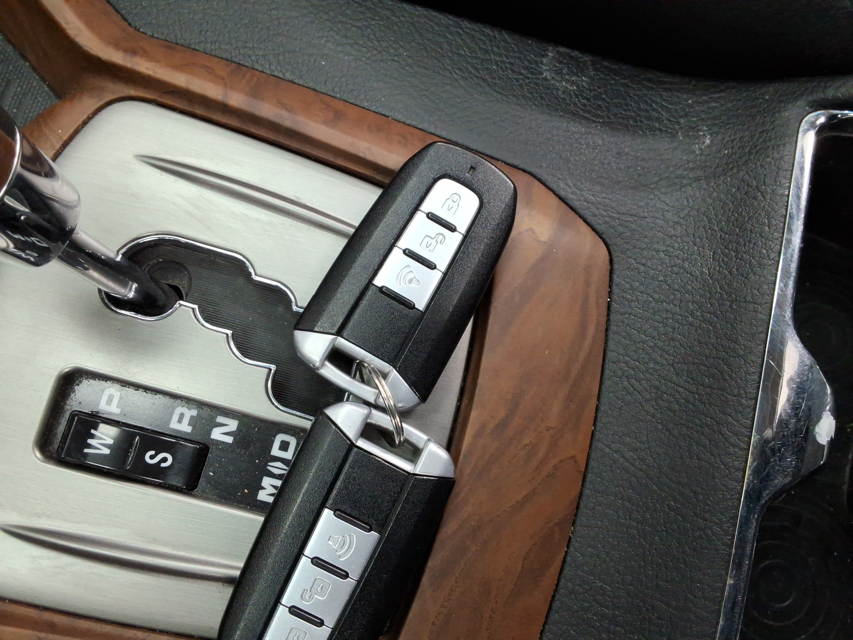 2016 - KG Mobility (SsangYong) Rexton