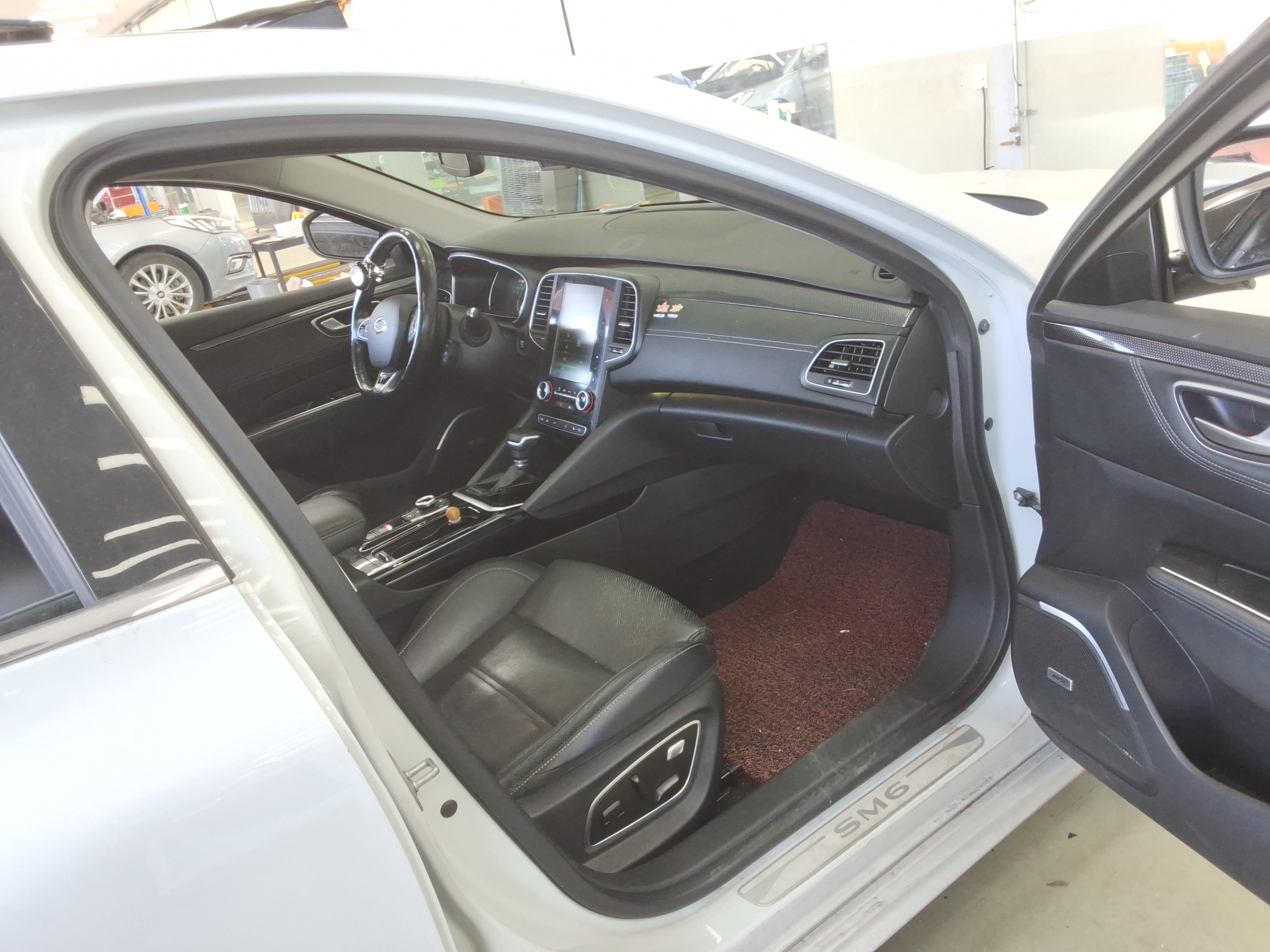 2017 - Renault Samsung SM6