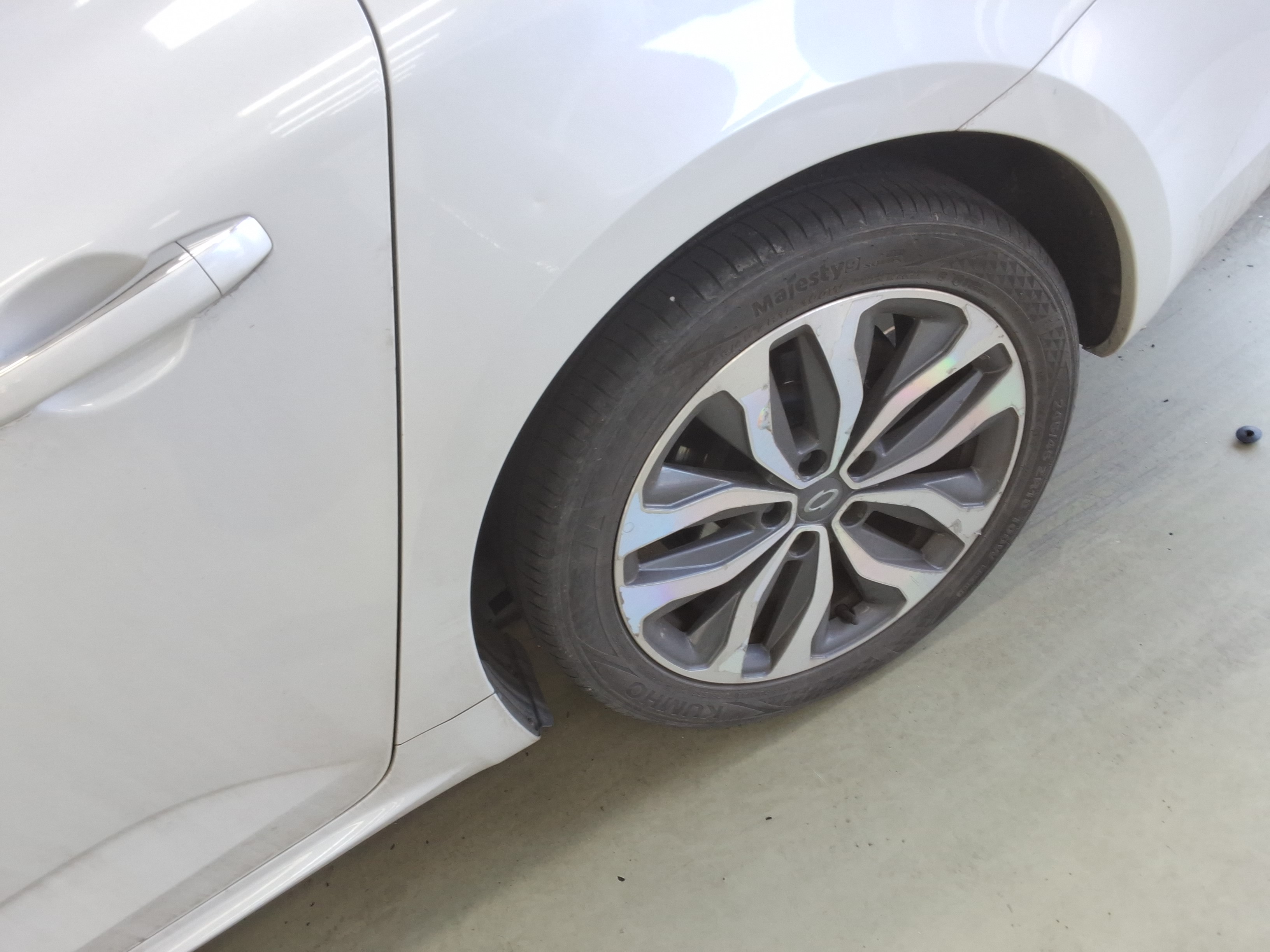 2017 - Renault Samsung SM6