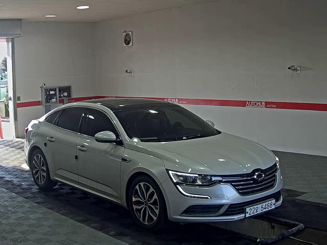 2017 - Renault Samsung SM6