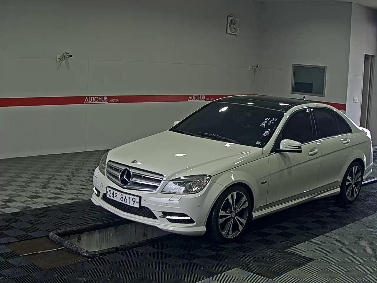 벤츠 C-클래스 C200 CGI 블루이피션시 W204