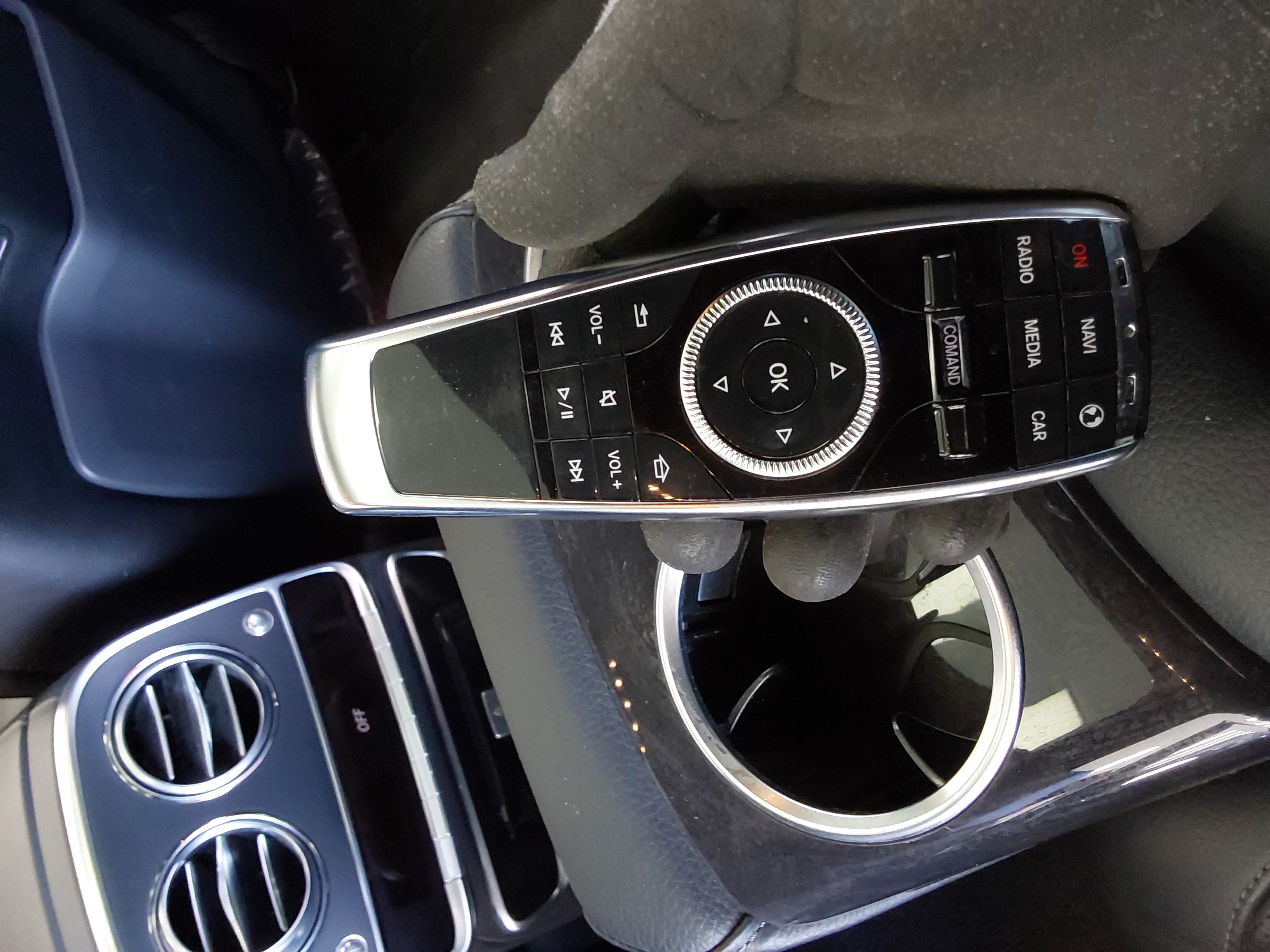 2018 - Mercedes-Benz S450L