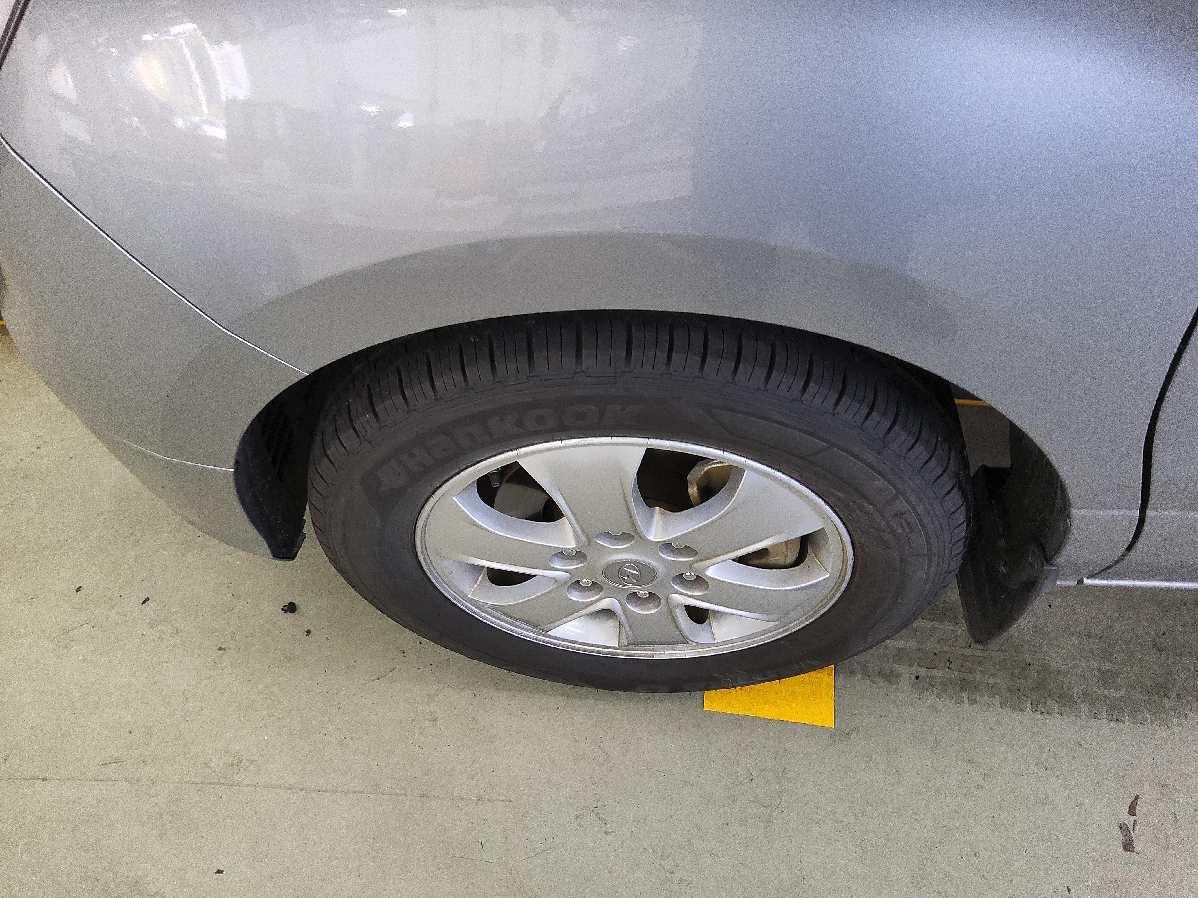 2021 - Hyundai Grand Starex