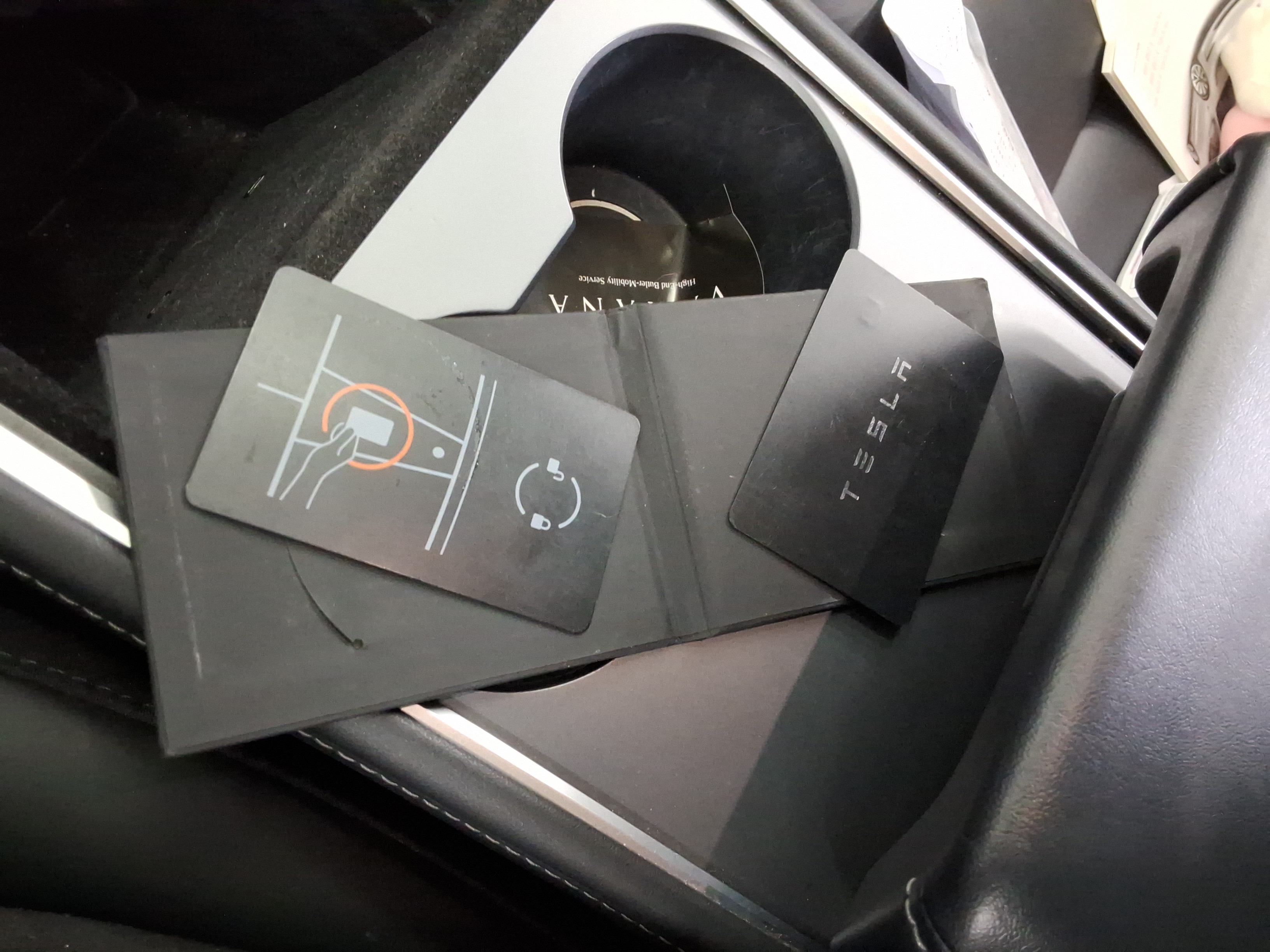 2022 - Tesla Model 3