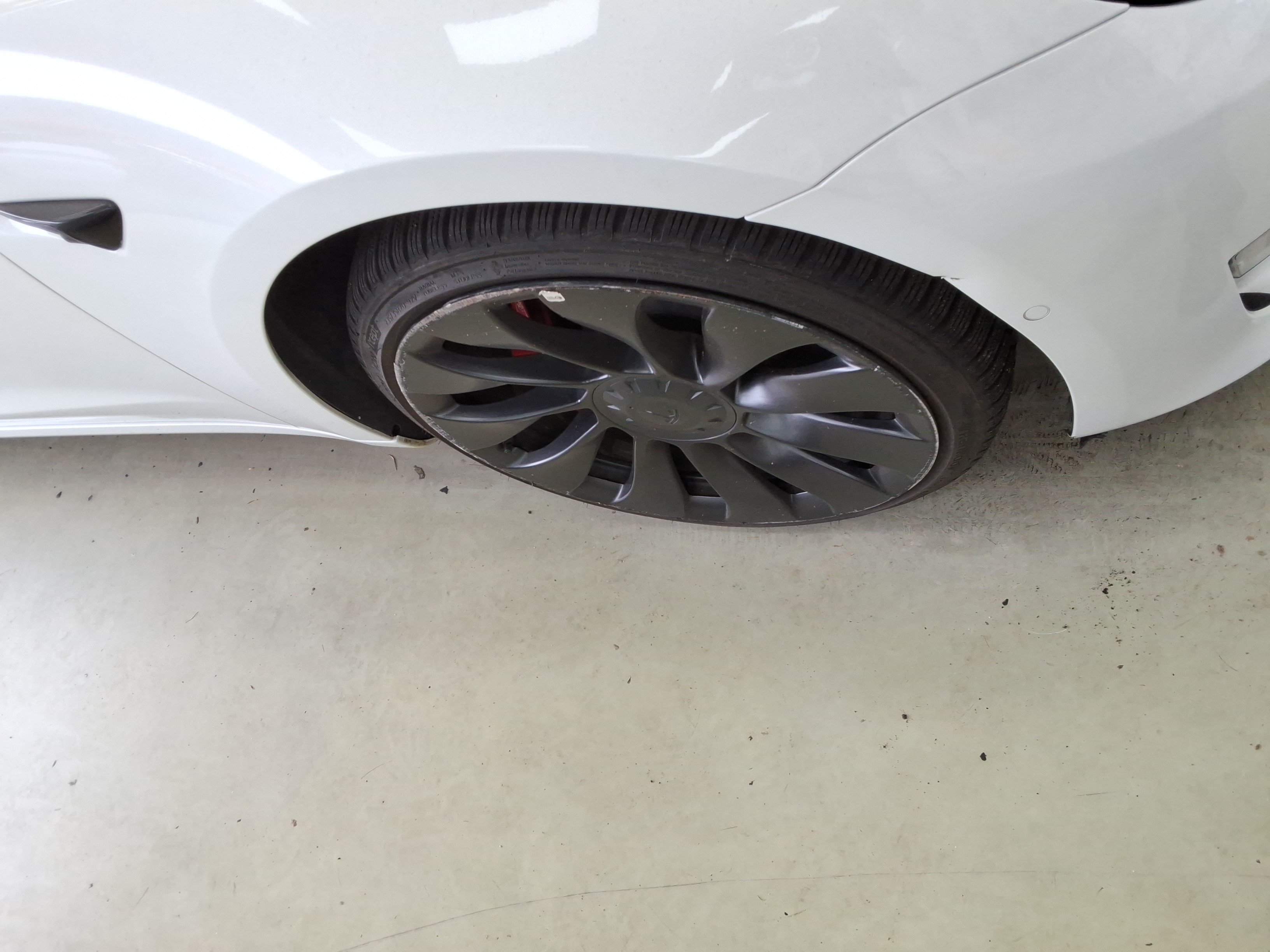 2022 - Tesla Model 3