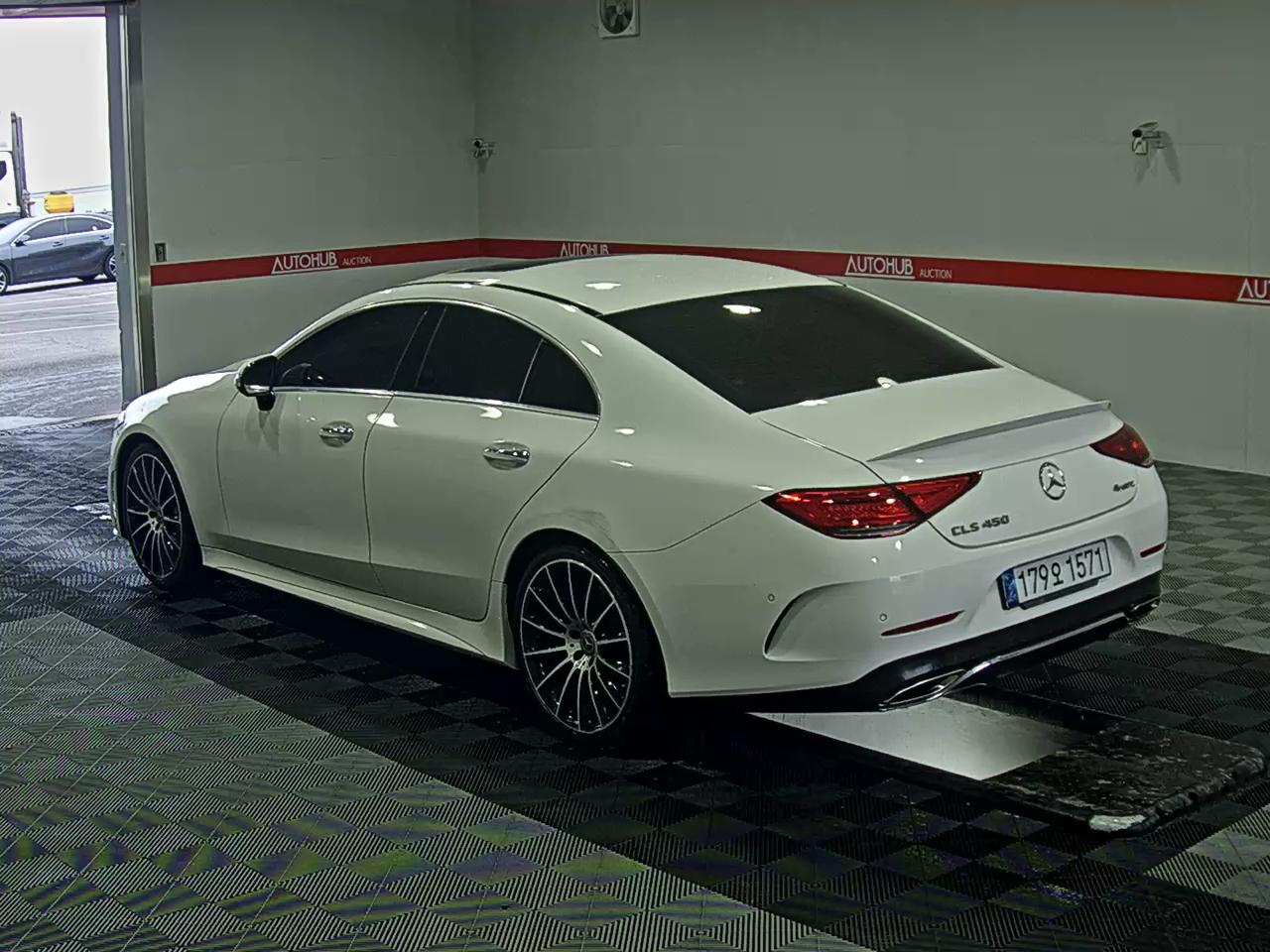 2021 - Mercedes-Benz CLS 450