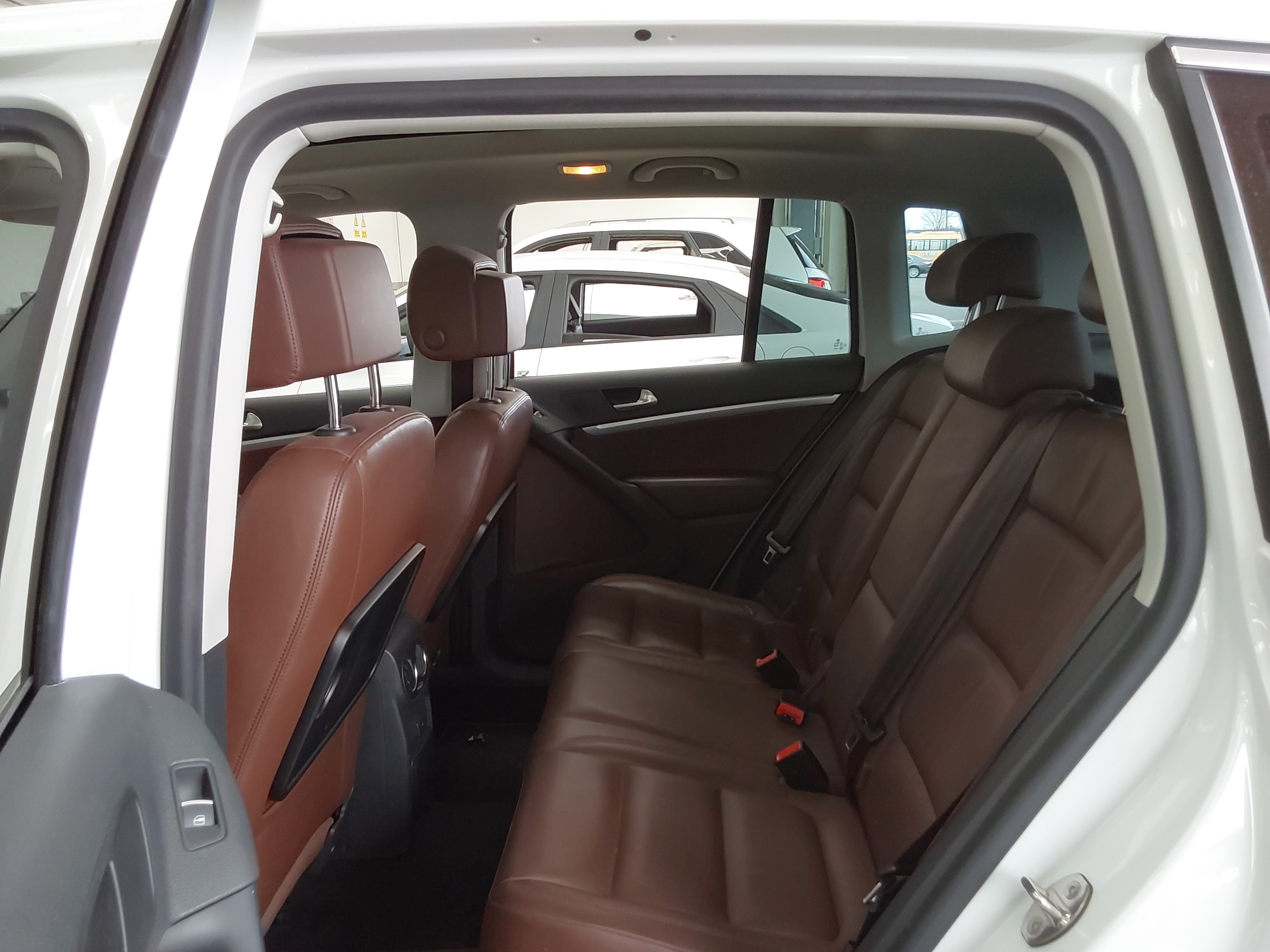 2016 - Volkswagen Tiguan