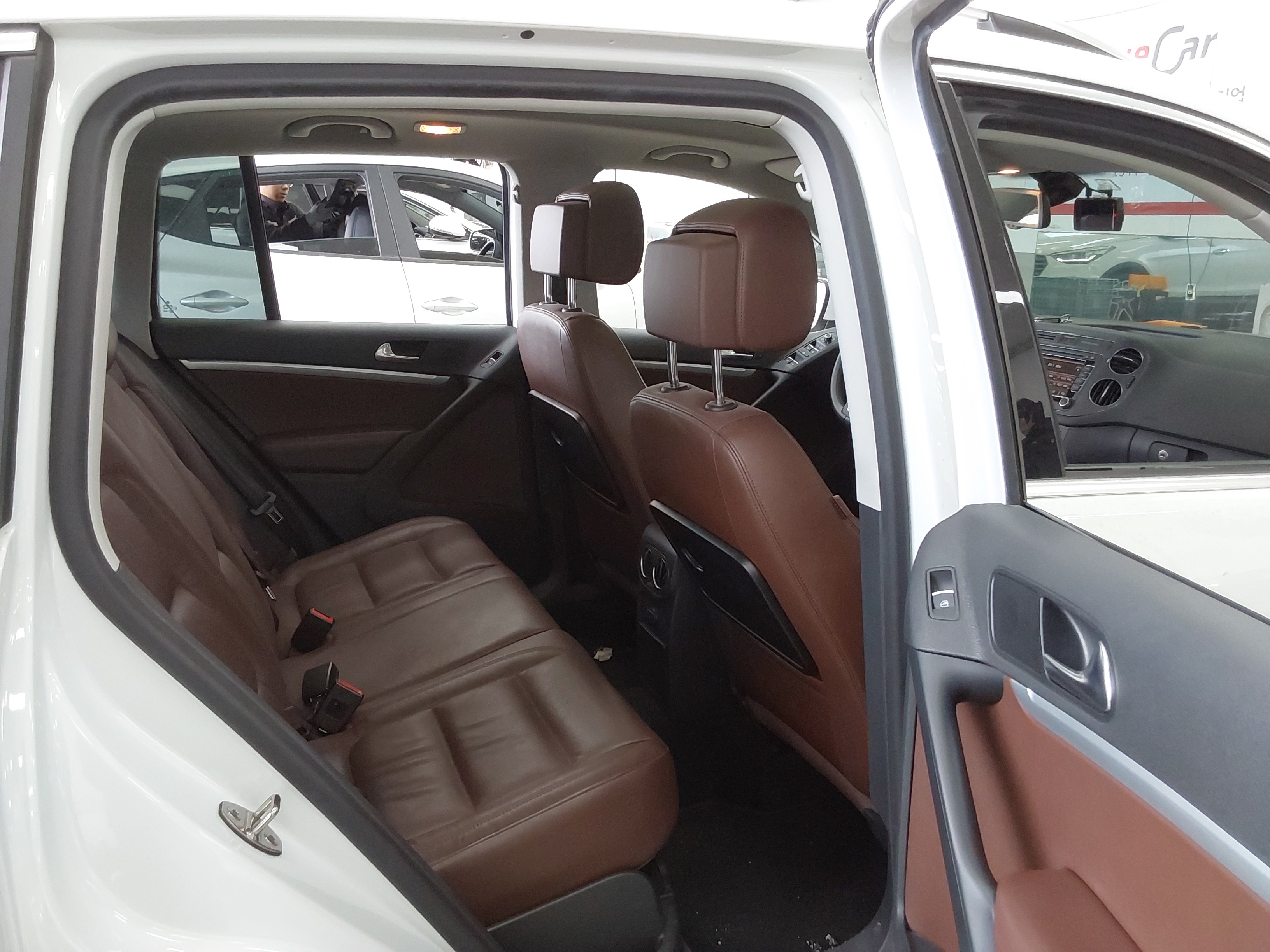 2016 - Volkswagen Tiguan