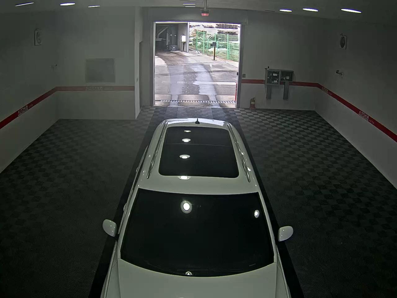 2016 - Volkswagen Tiguan