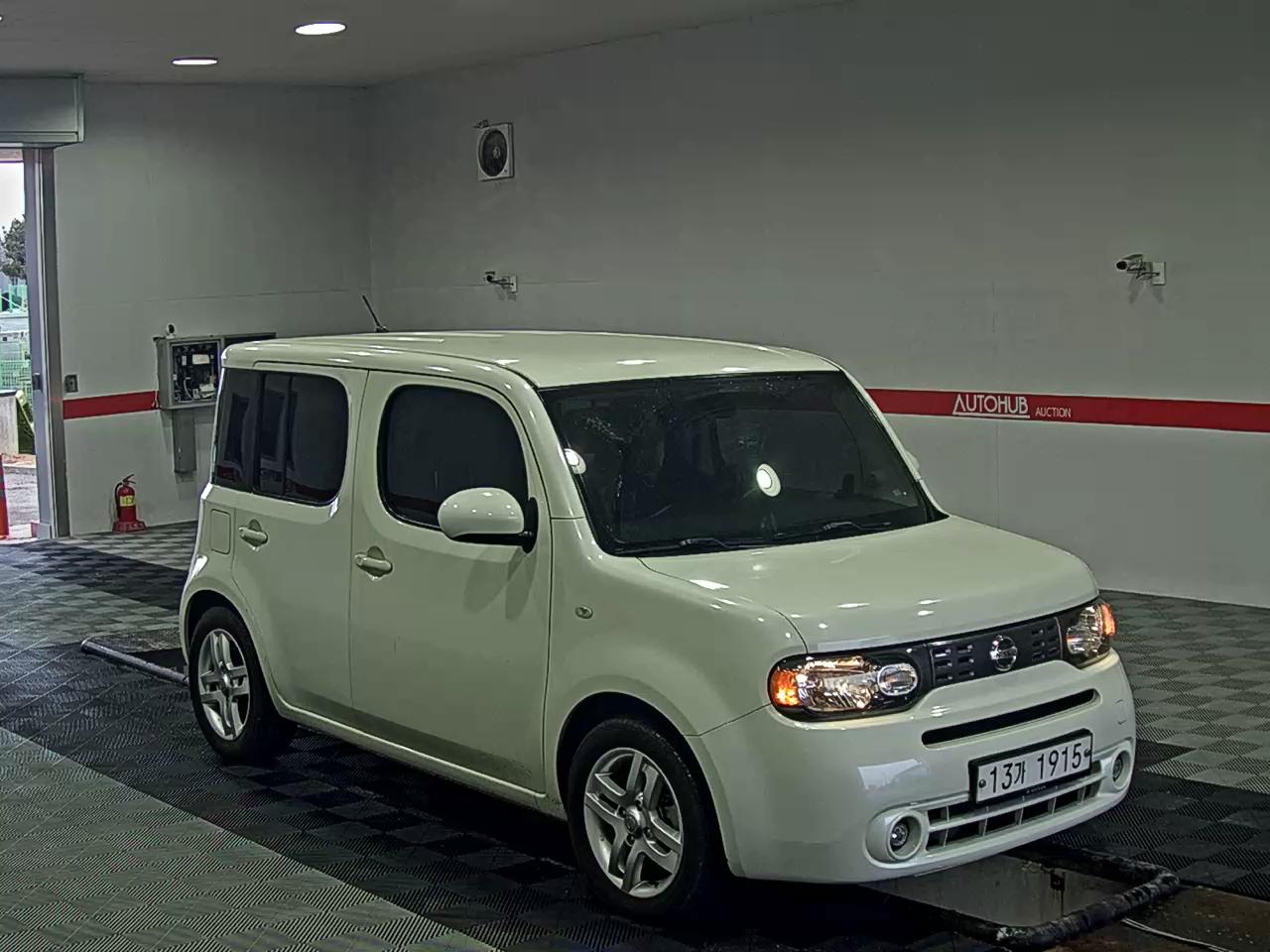 2011 - Nissan Cube