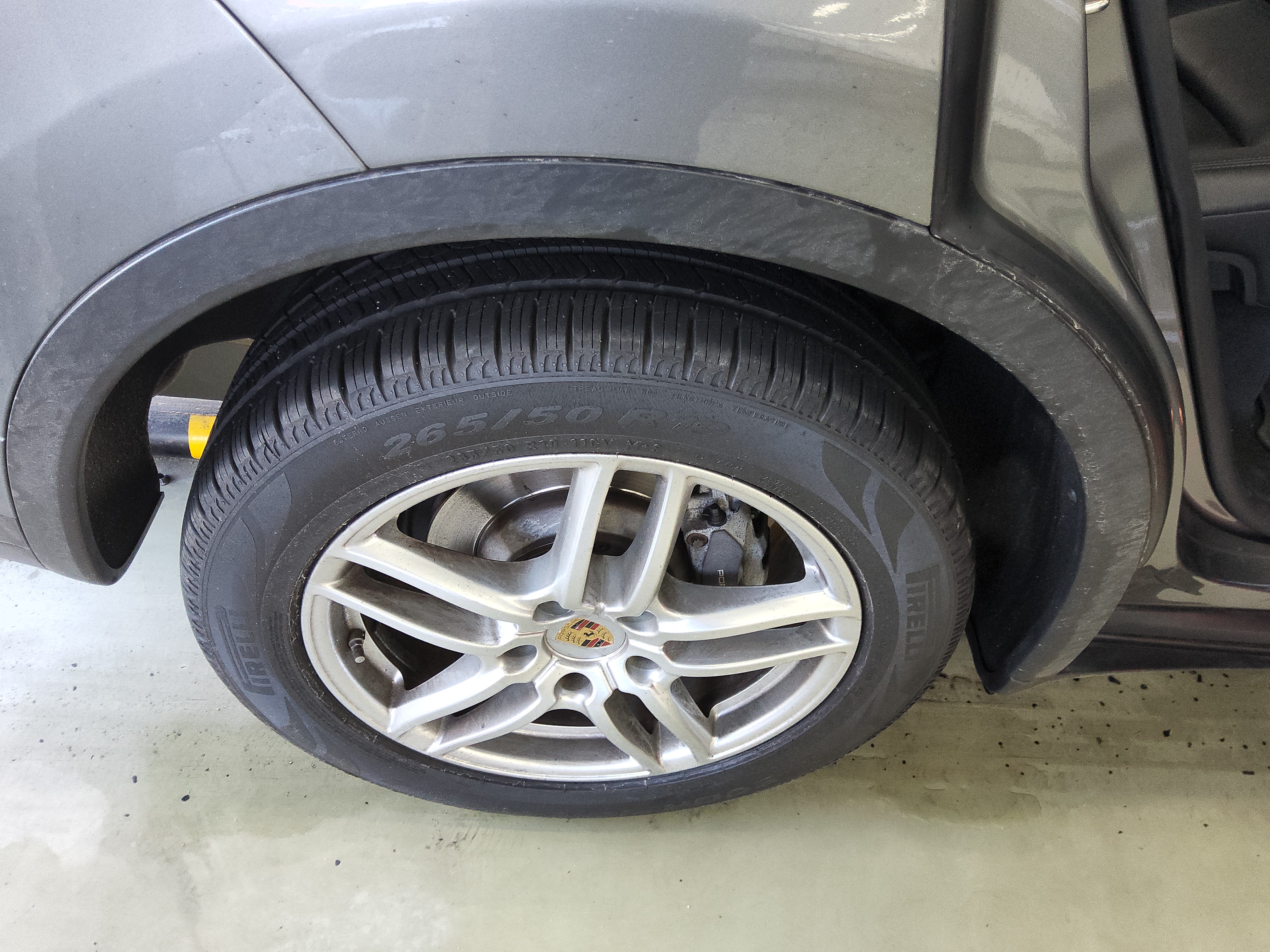 2016 - Porsche Cayenne