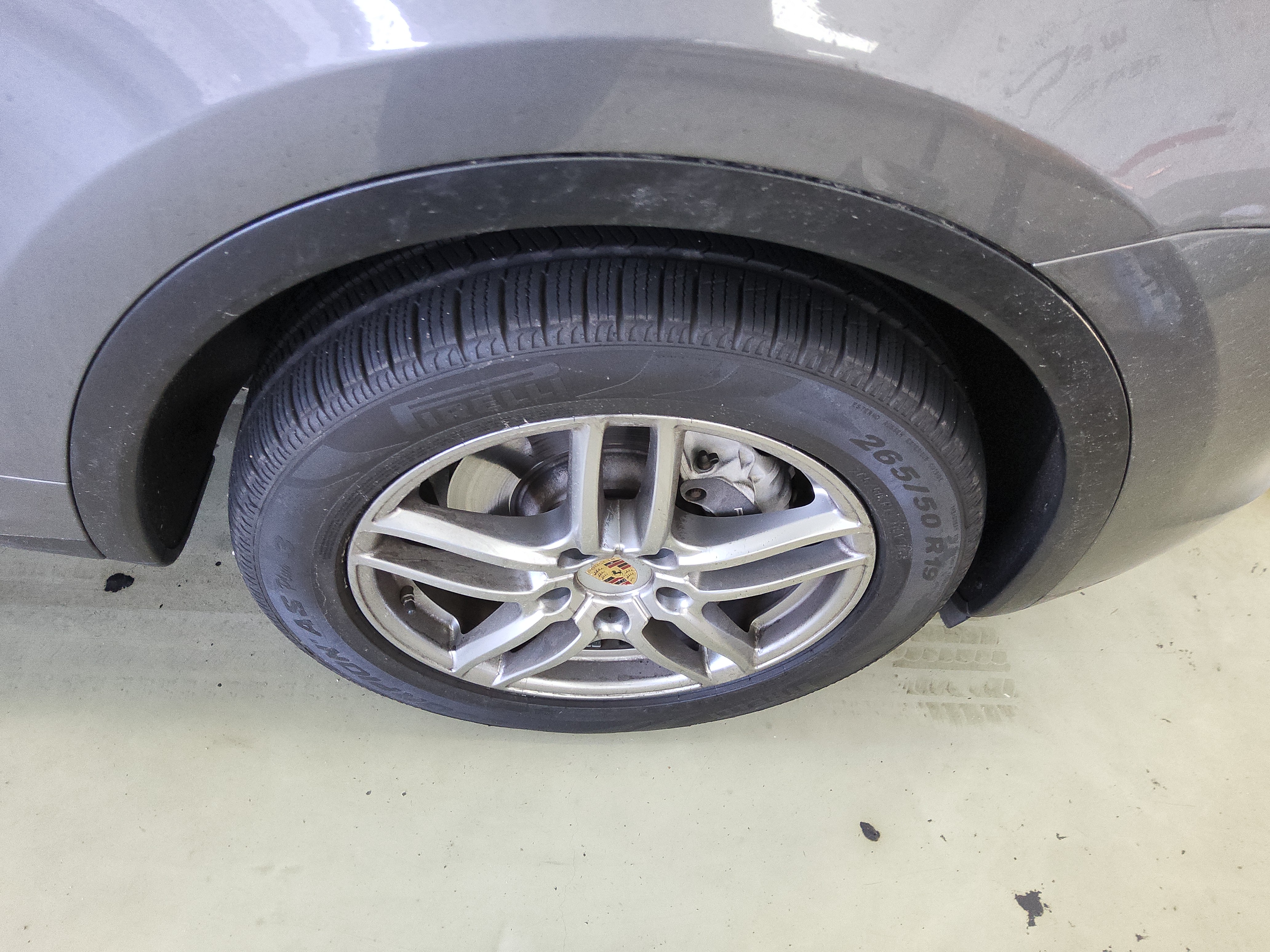 2016 - Porsche Cayenne