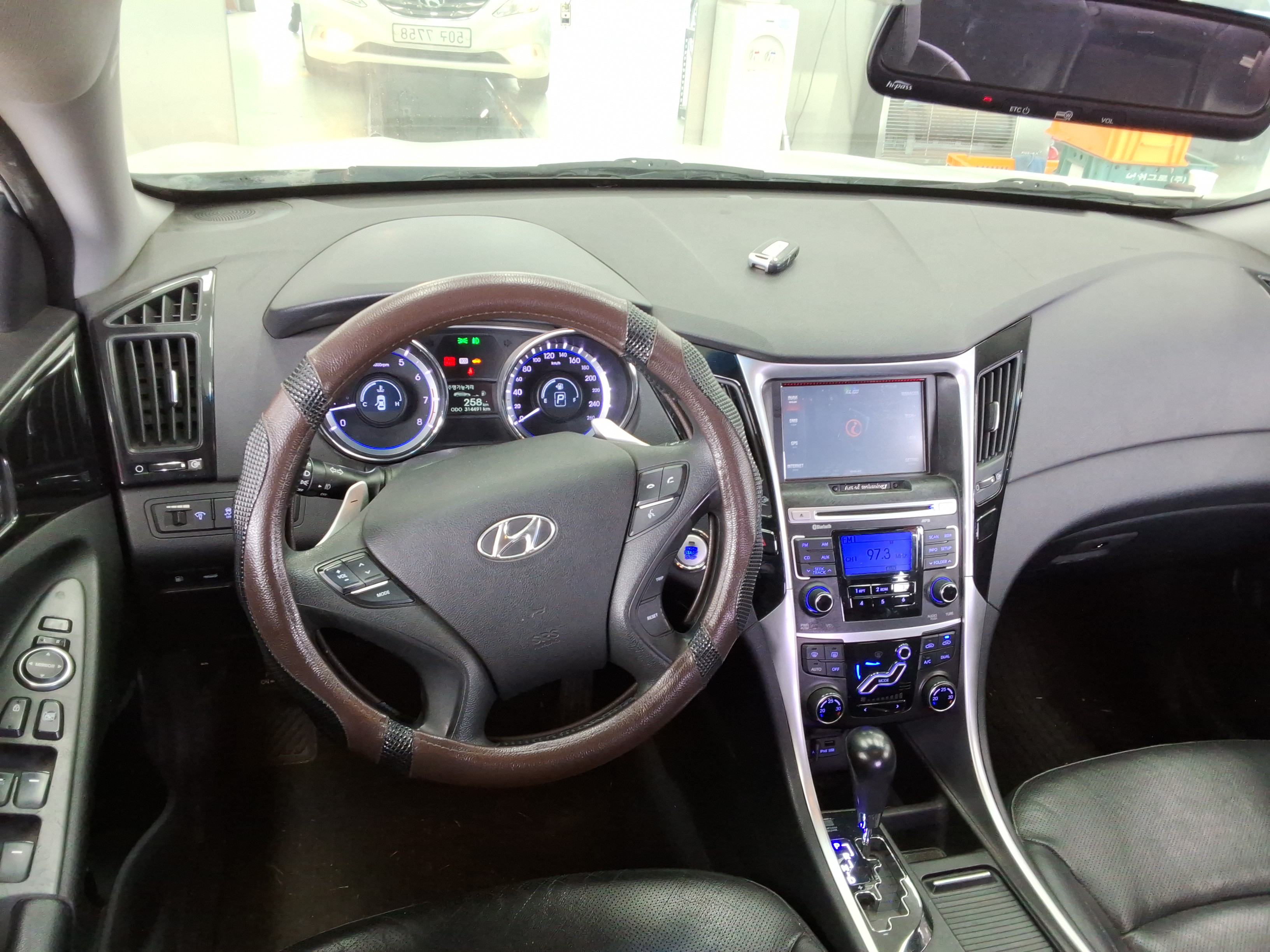 2010 - Hyundai Sonata