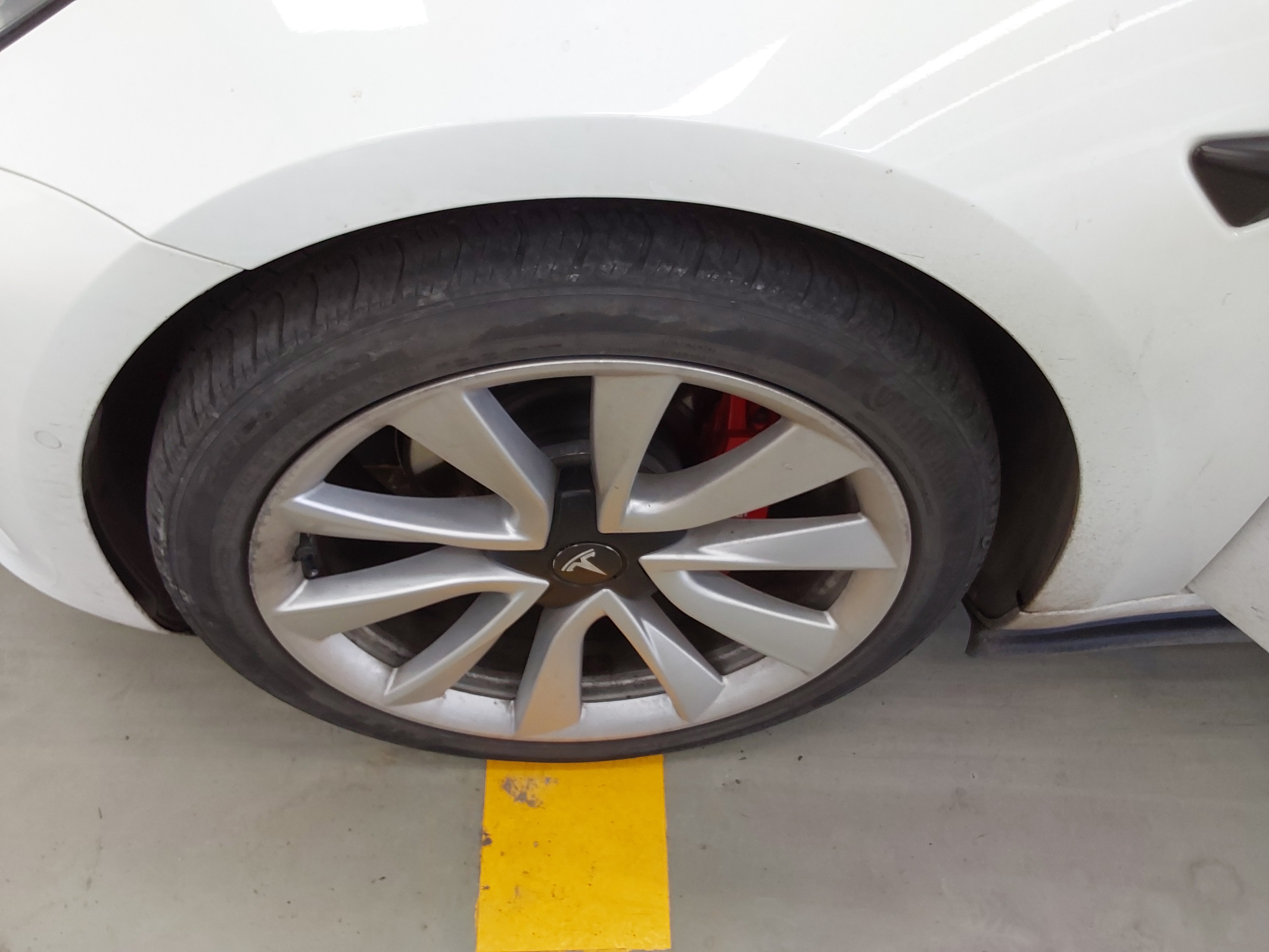 2021 - Tesla Model 3