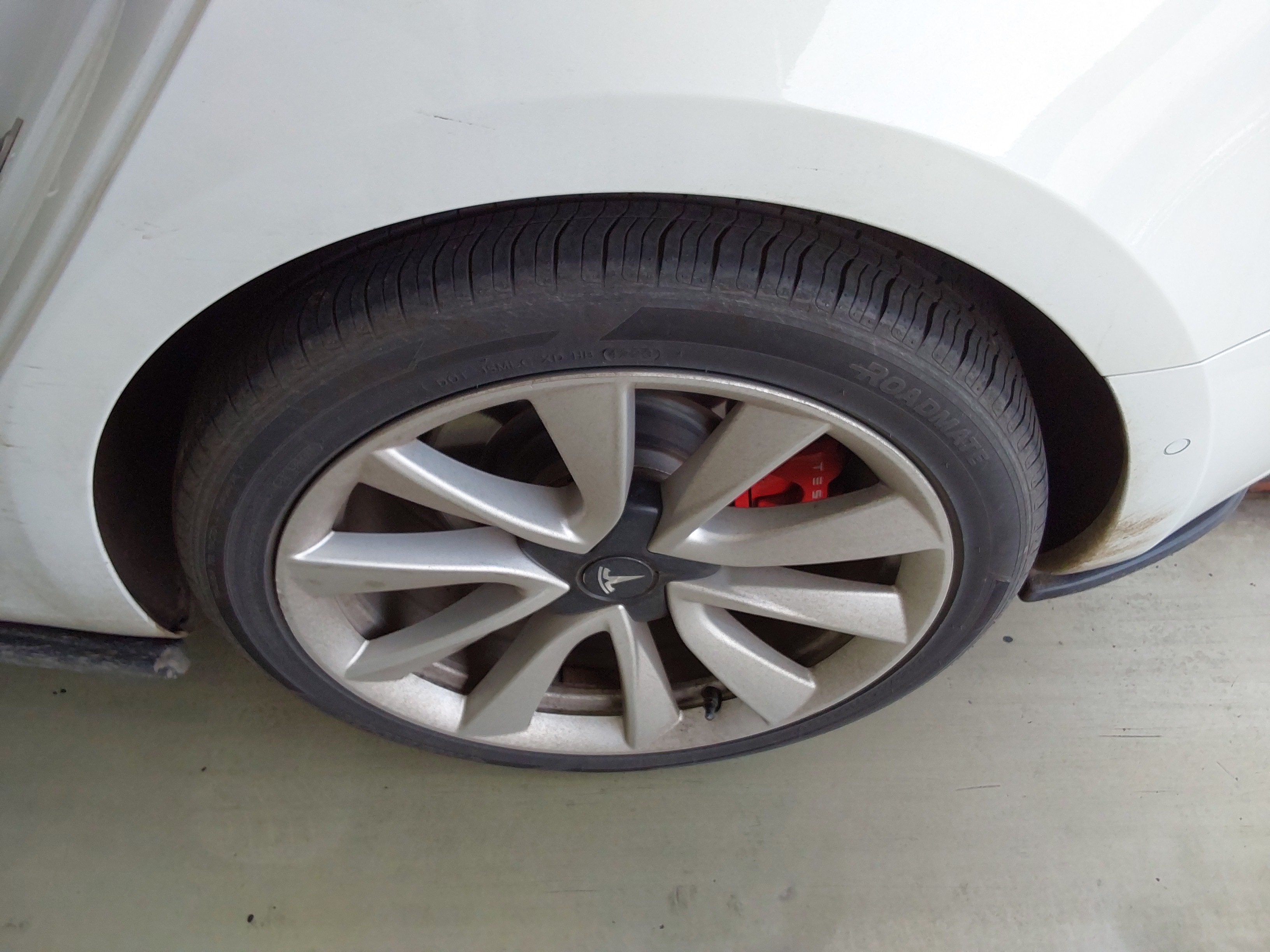 2021 - Tesla Model 3