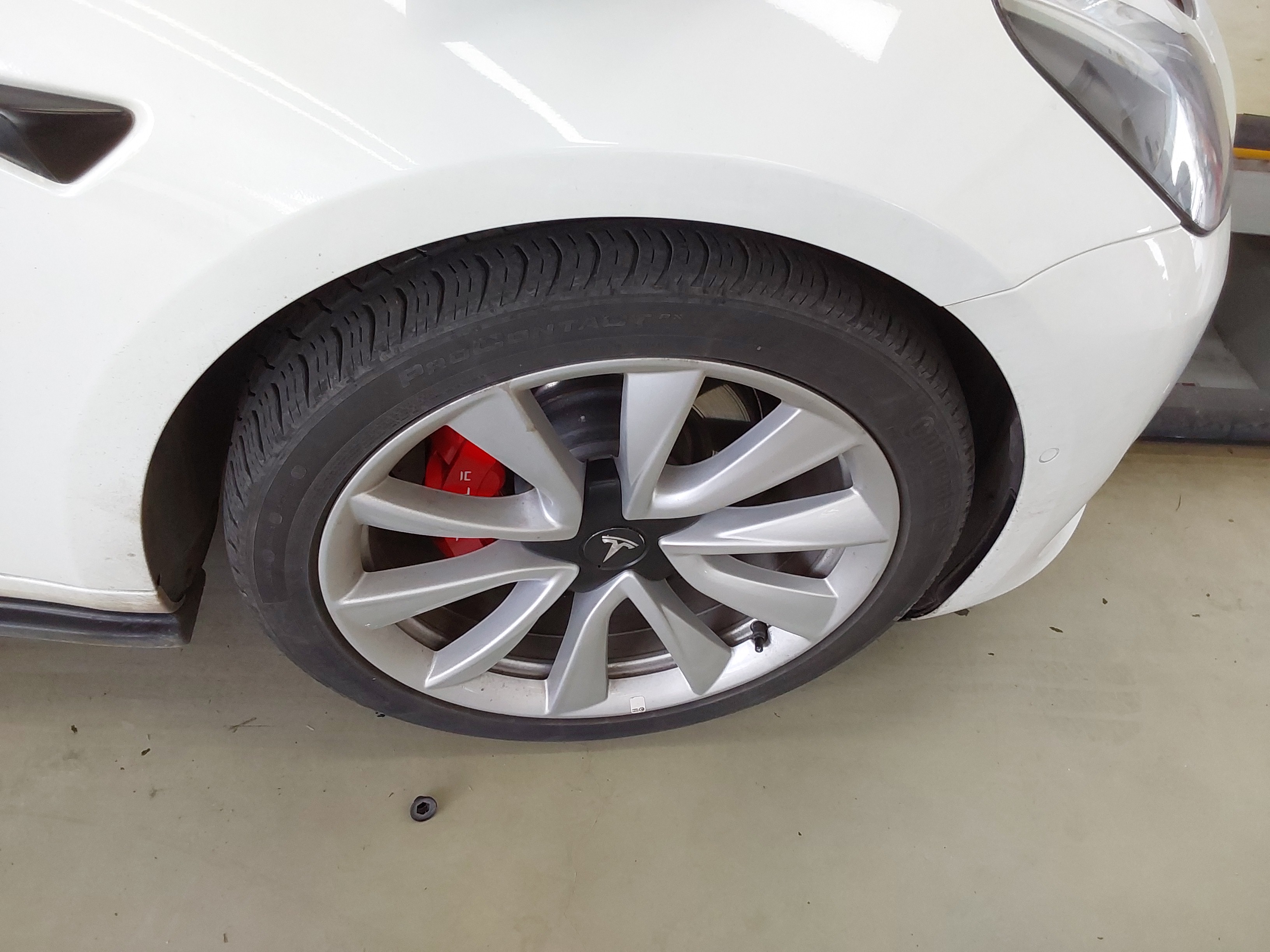 2021 - Tesla Model 3