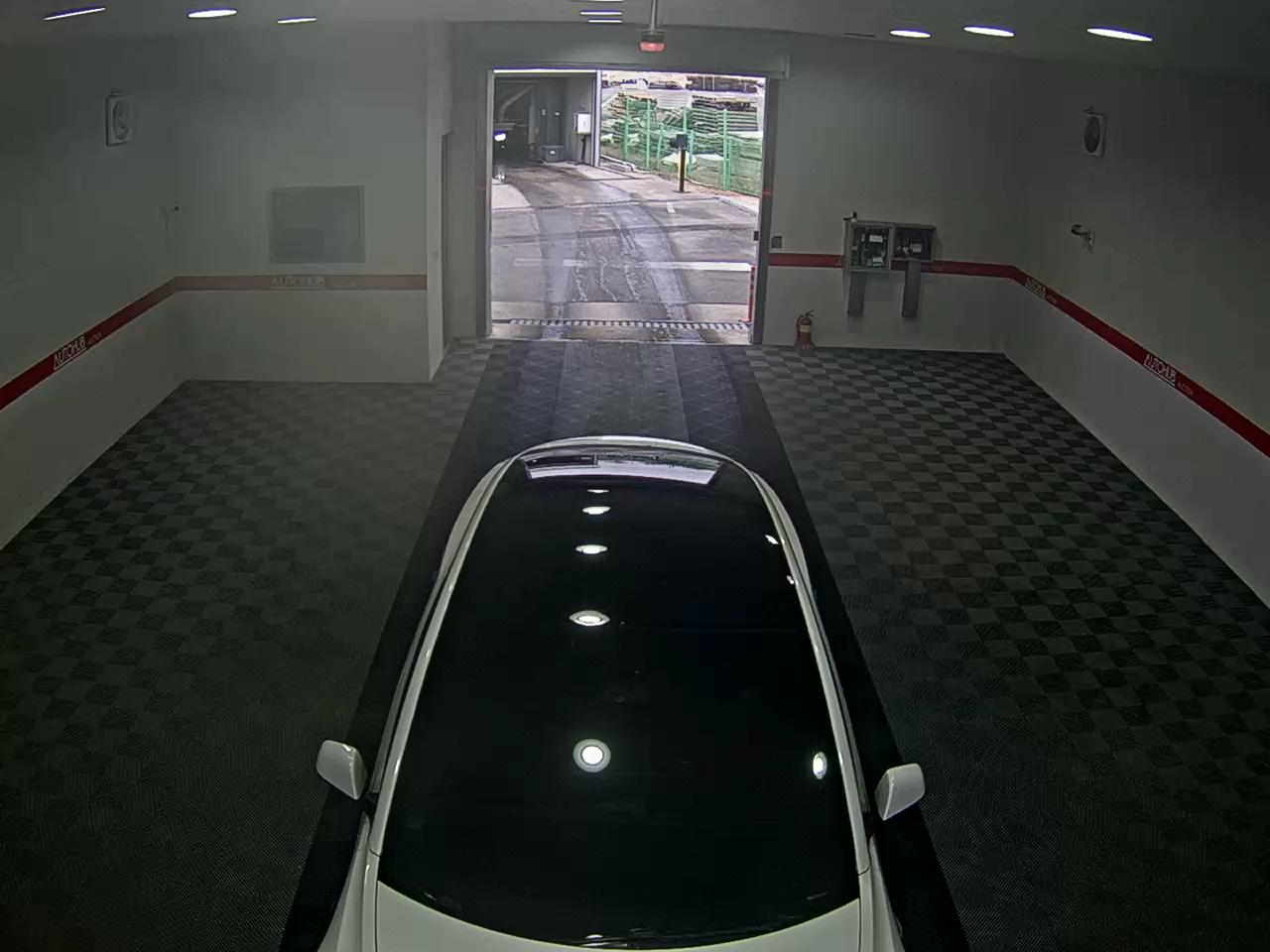 2021 - Tesla Model 3