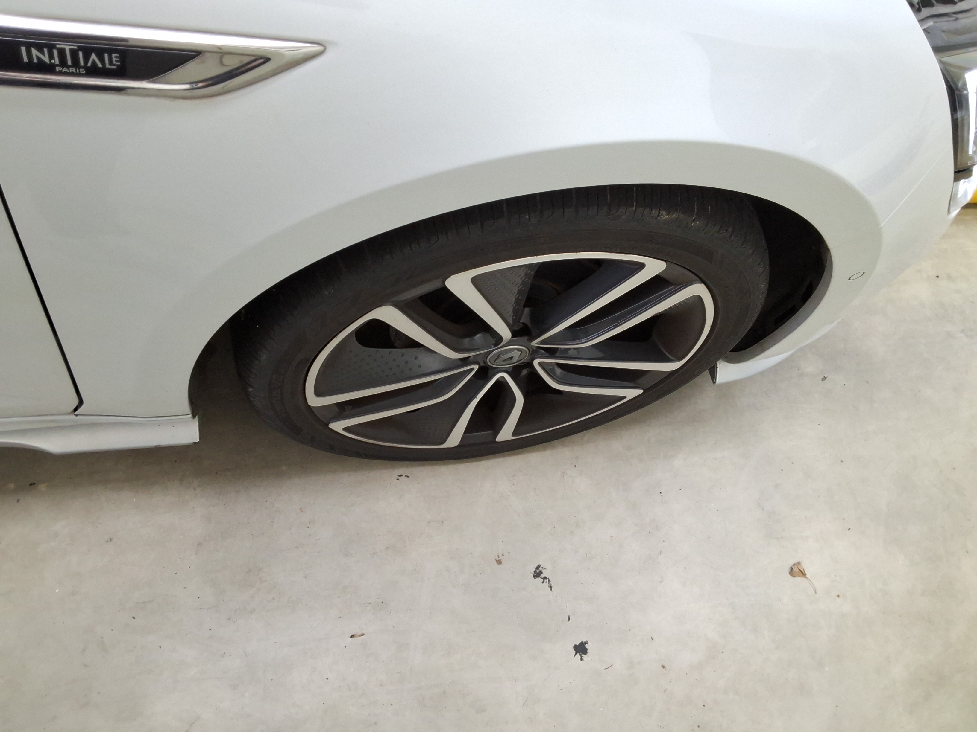 2017 - Renault Samsung SM6