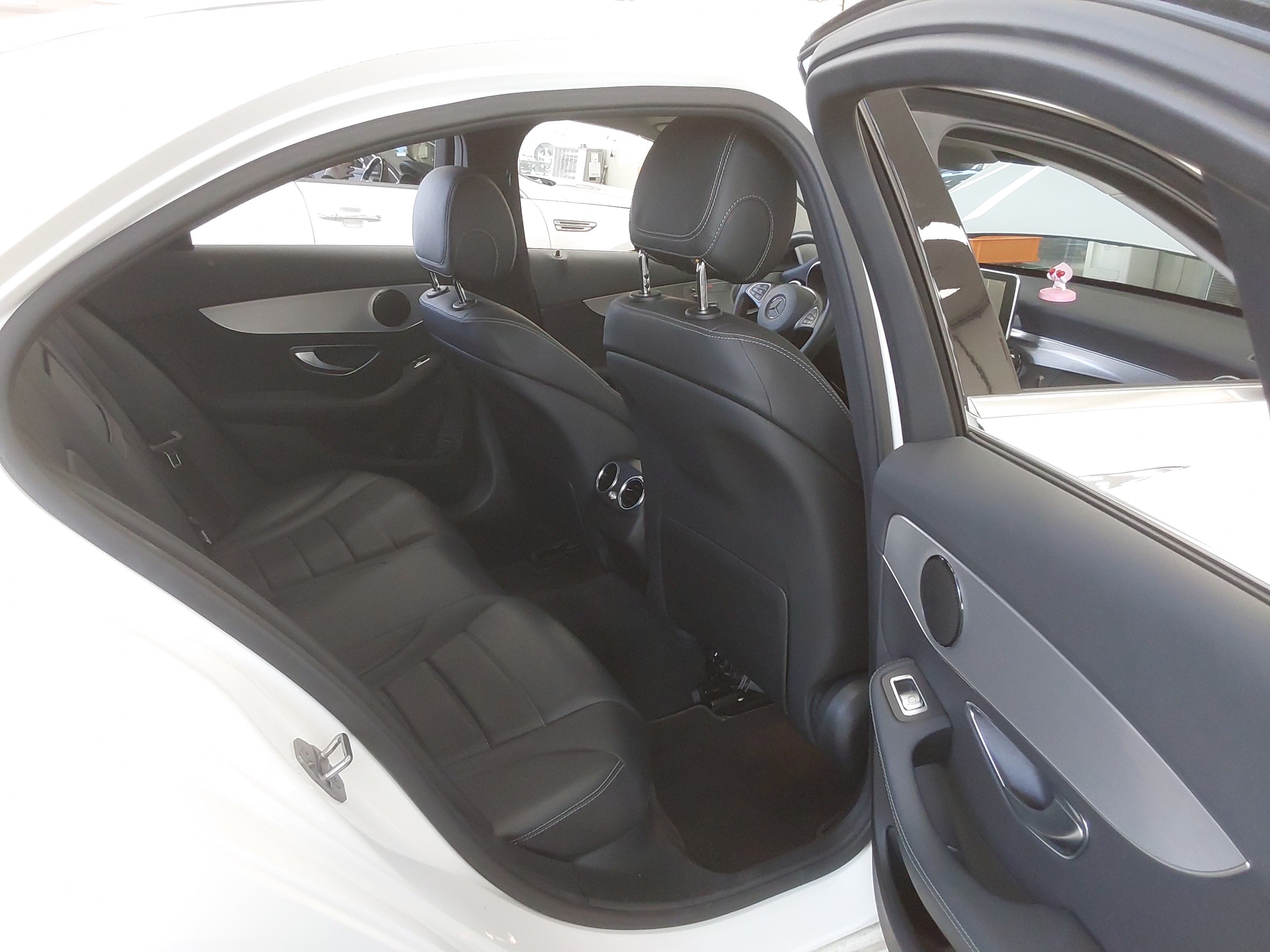 2017 - Mercedes-Benz C220