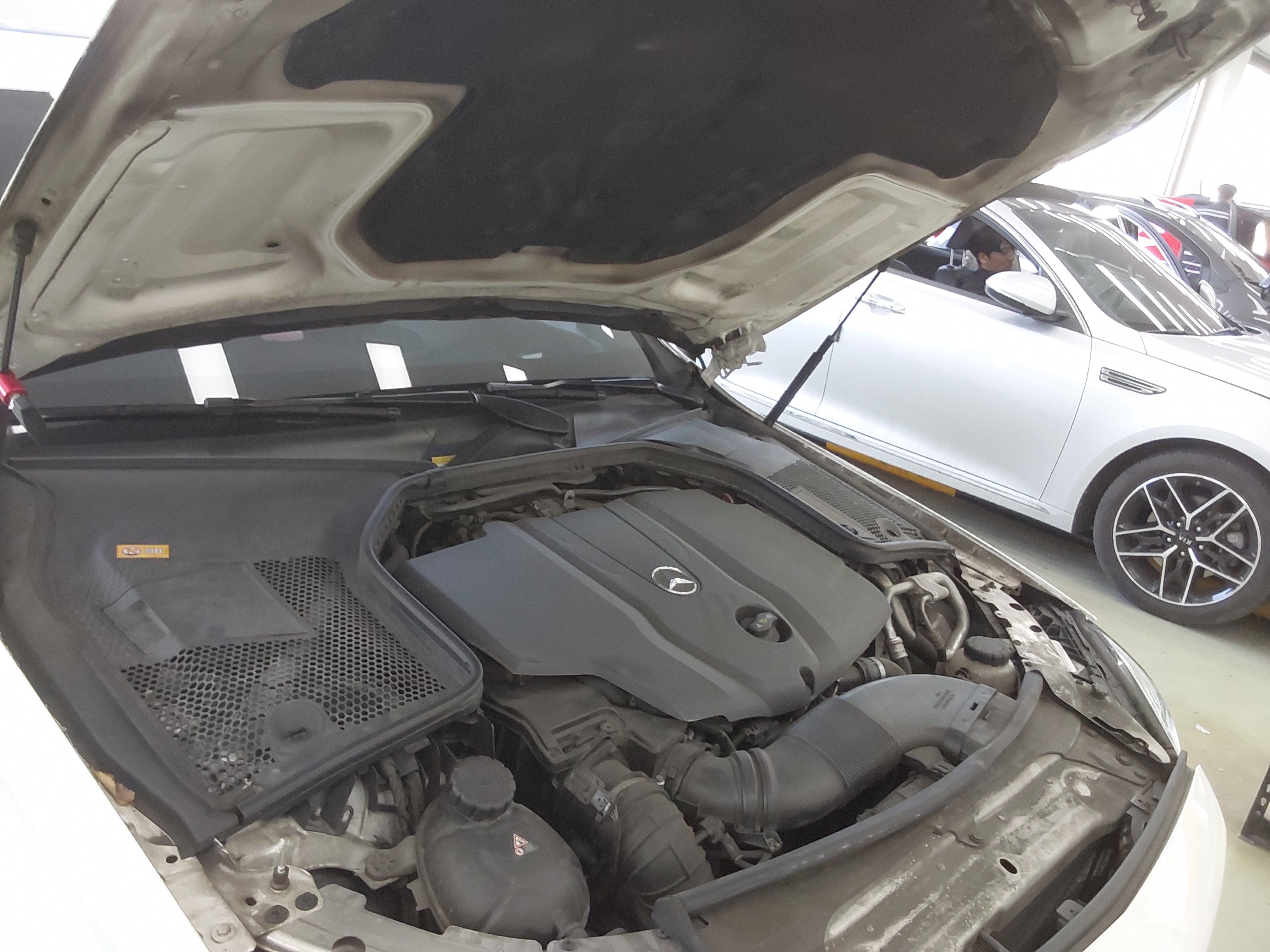 2017 - Mercedes-Benz C220