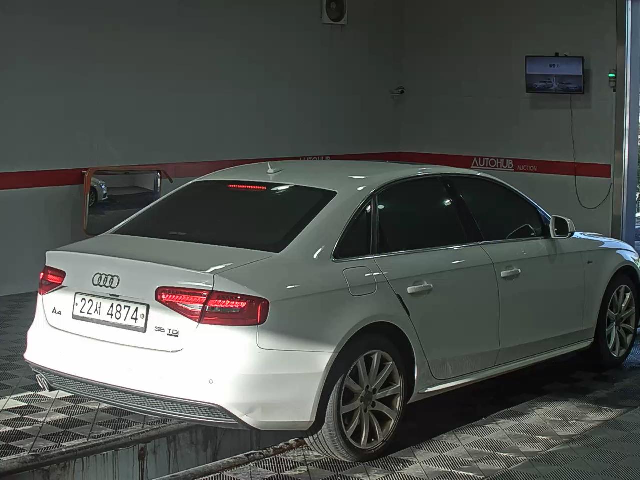 2015 - Audi A4