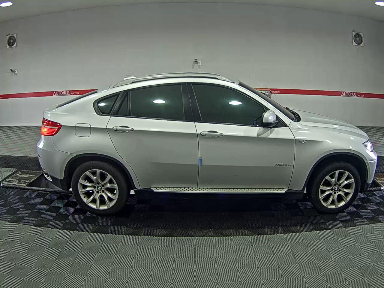 2011 - BMW X6