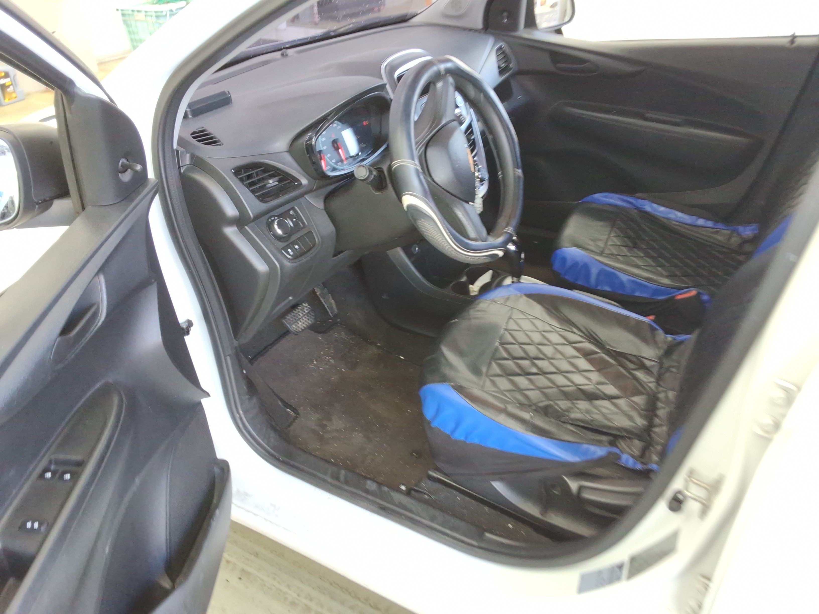 2017 - Chevrolet Spark