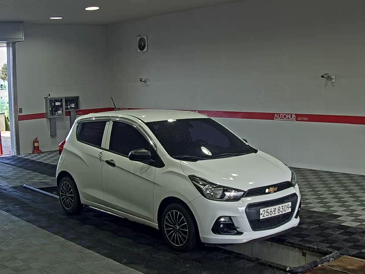 2017 - Chevrolet Spark