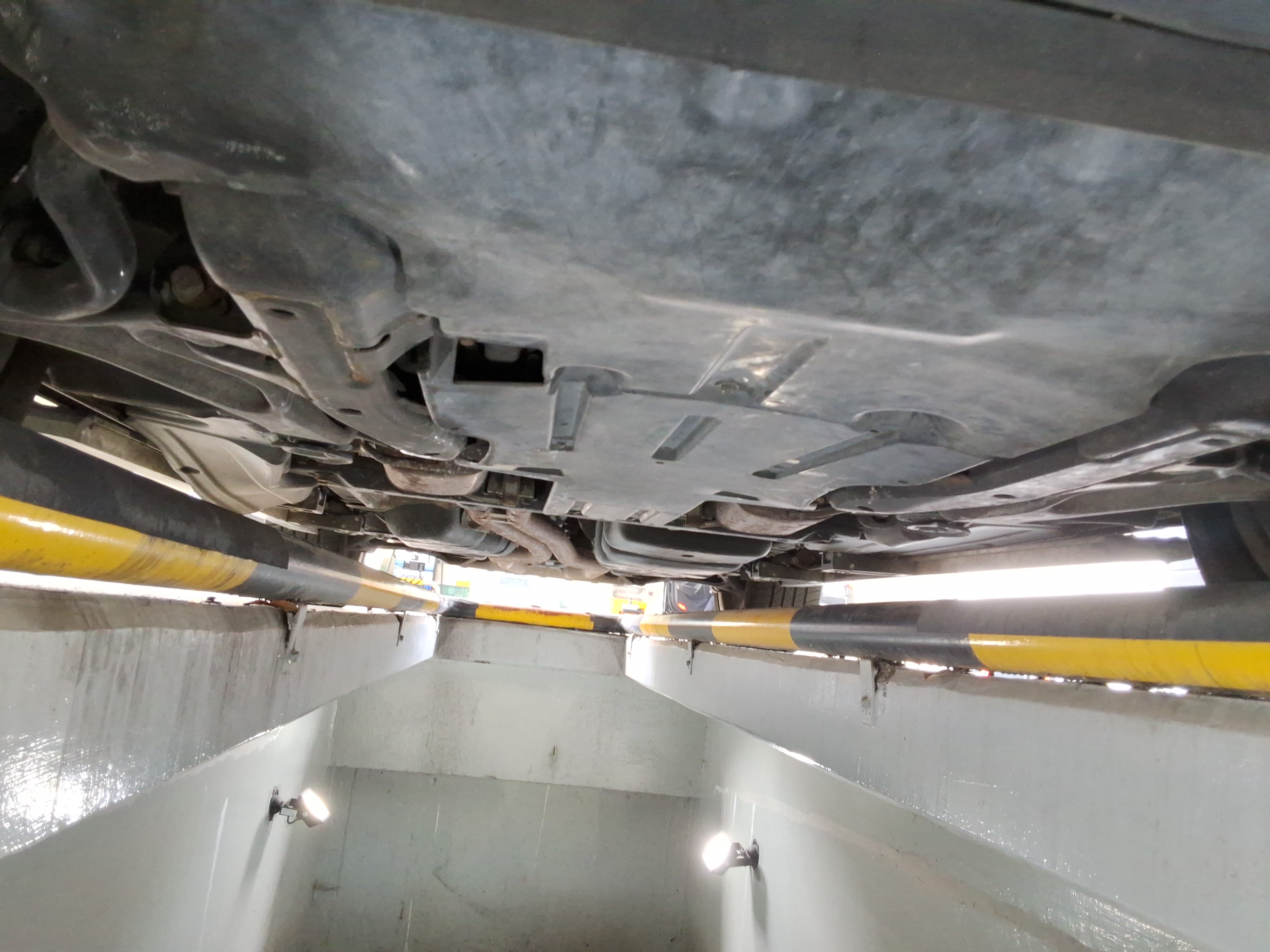 2013 - Volkswagen Touareg