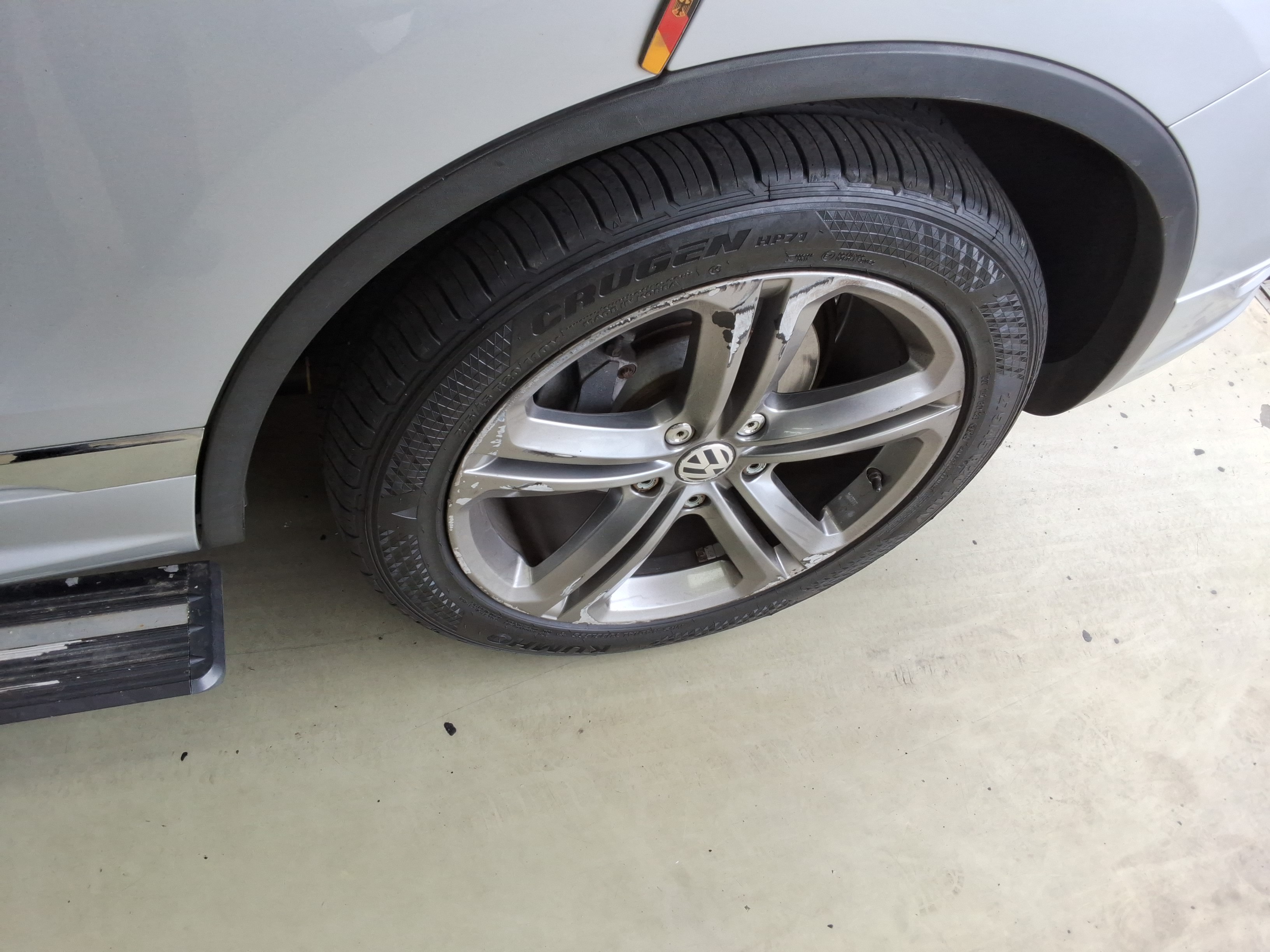 2013 - Volkswagen Touareg