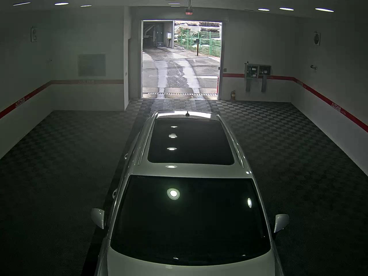 2013 - Volkswagen Touareg