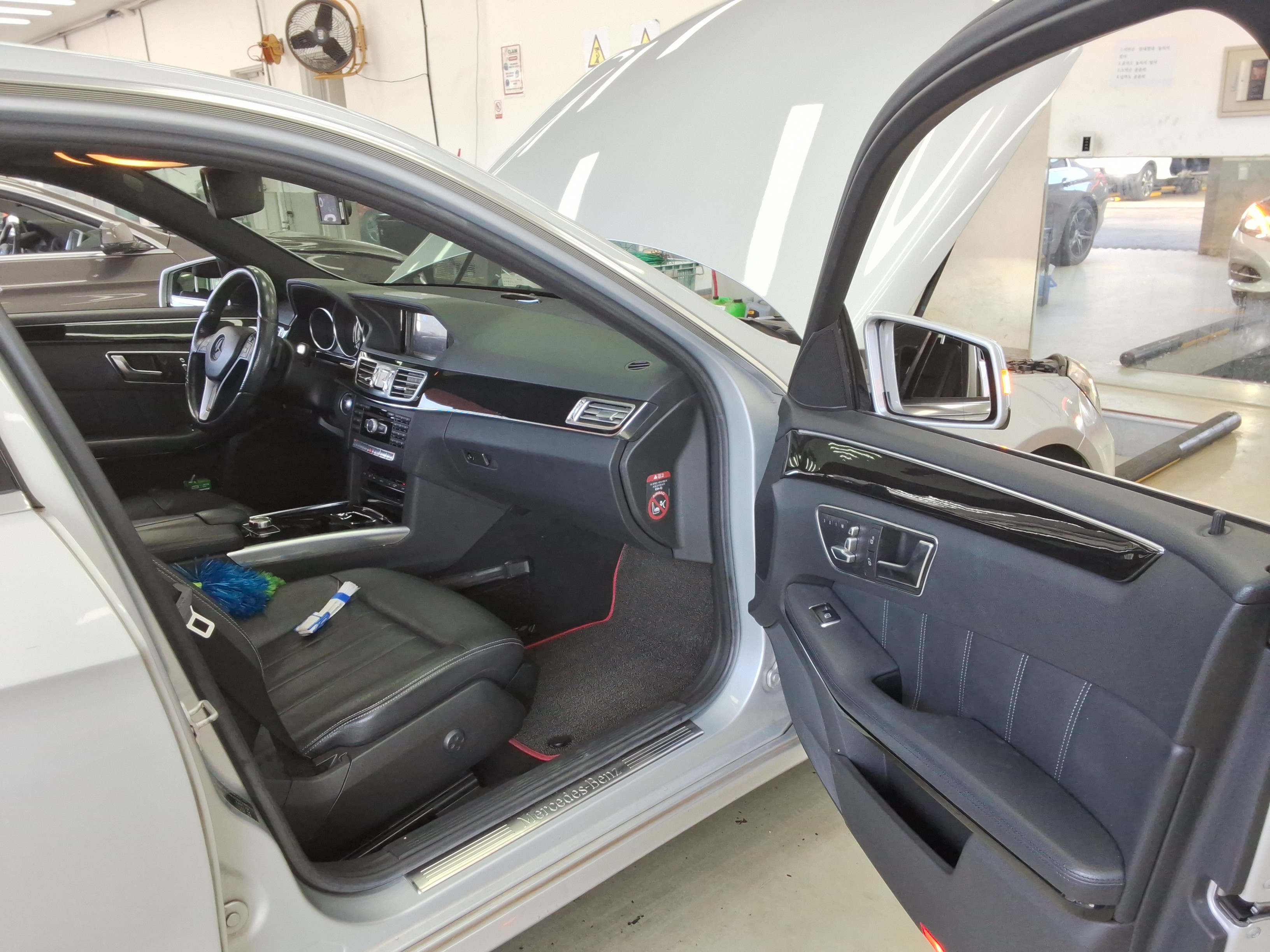 2014 - Mercedes-Benz E220