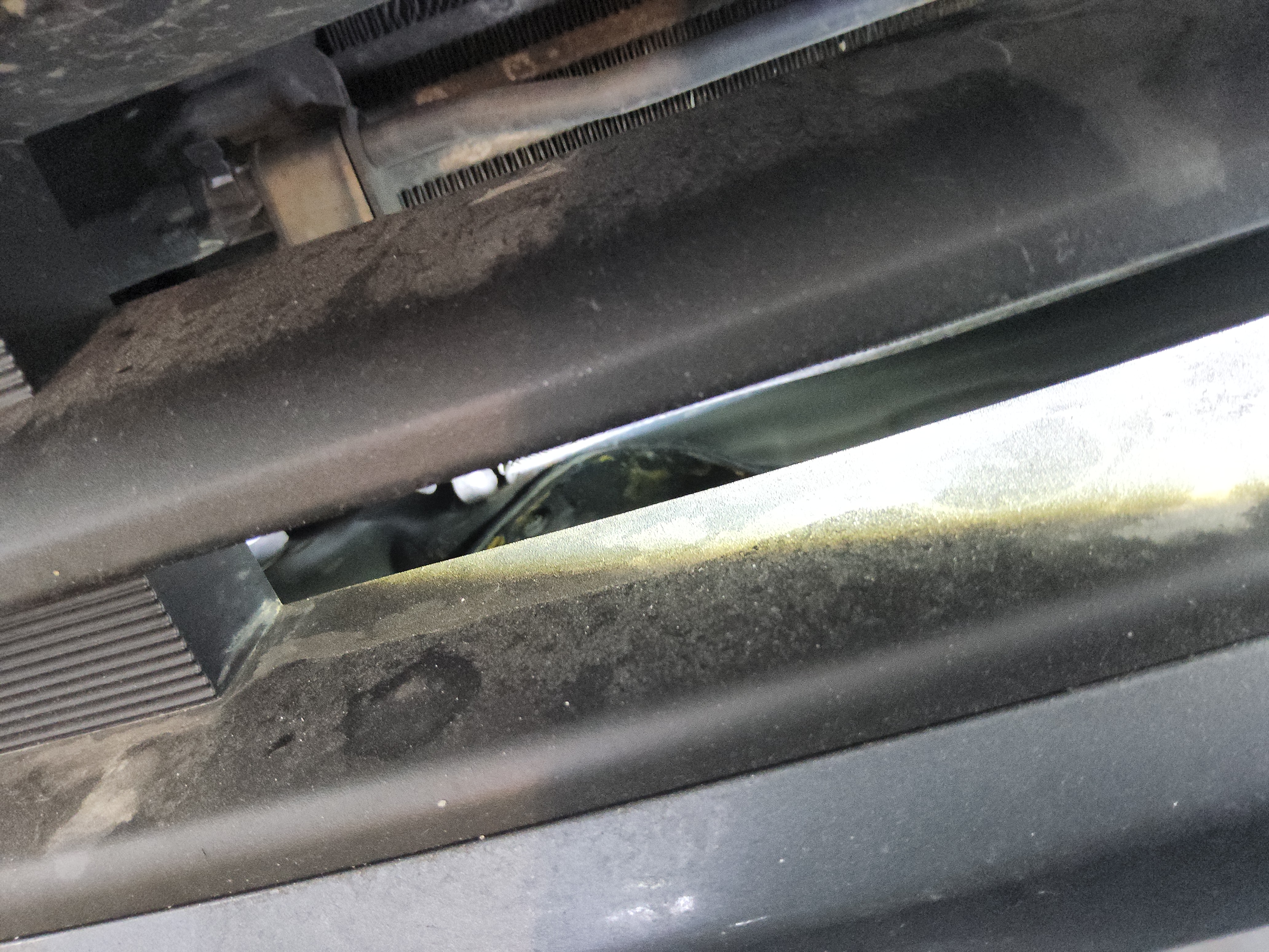 2017 - Hyundai Grand Starex