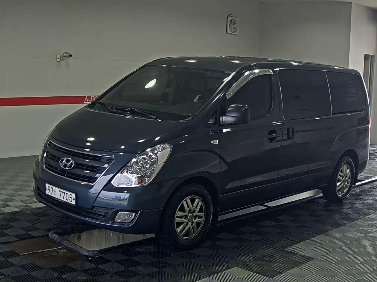 현대 그랜드 스타렉스 (~현재)