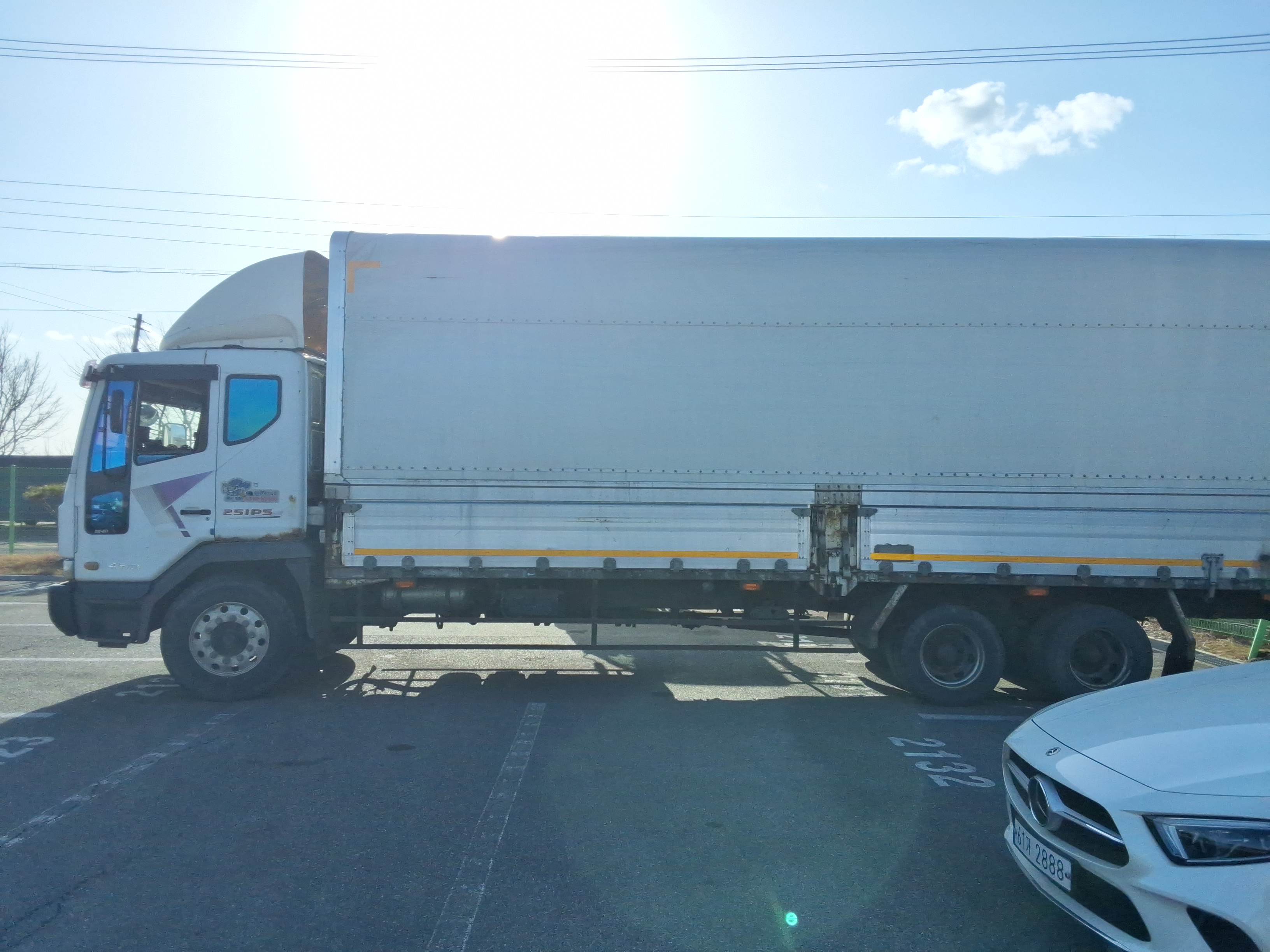 2010 - Tata Daewoo Mid-size Truck