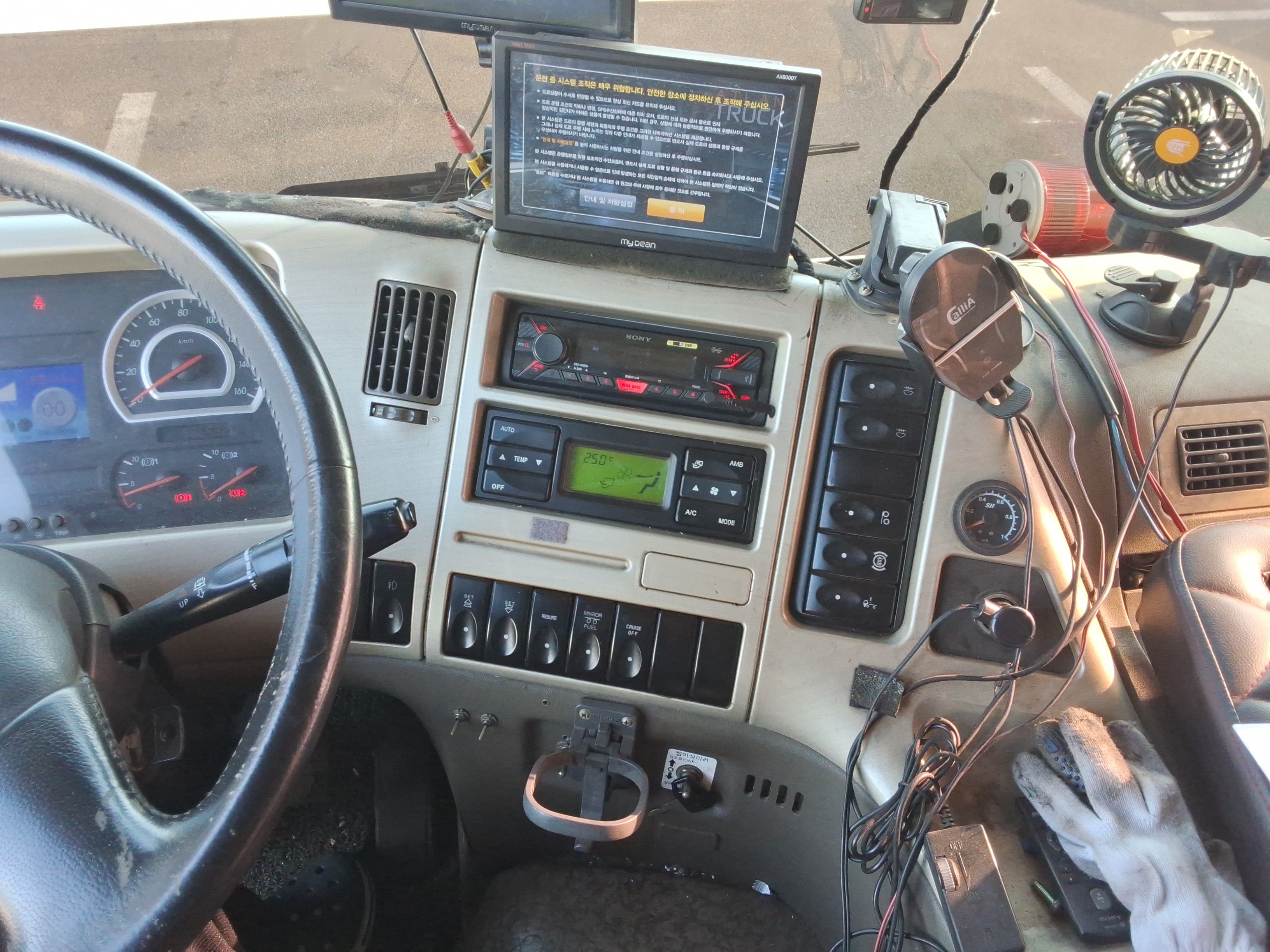 2010 - Tata Daewoo Mid-size Truck