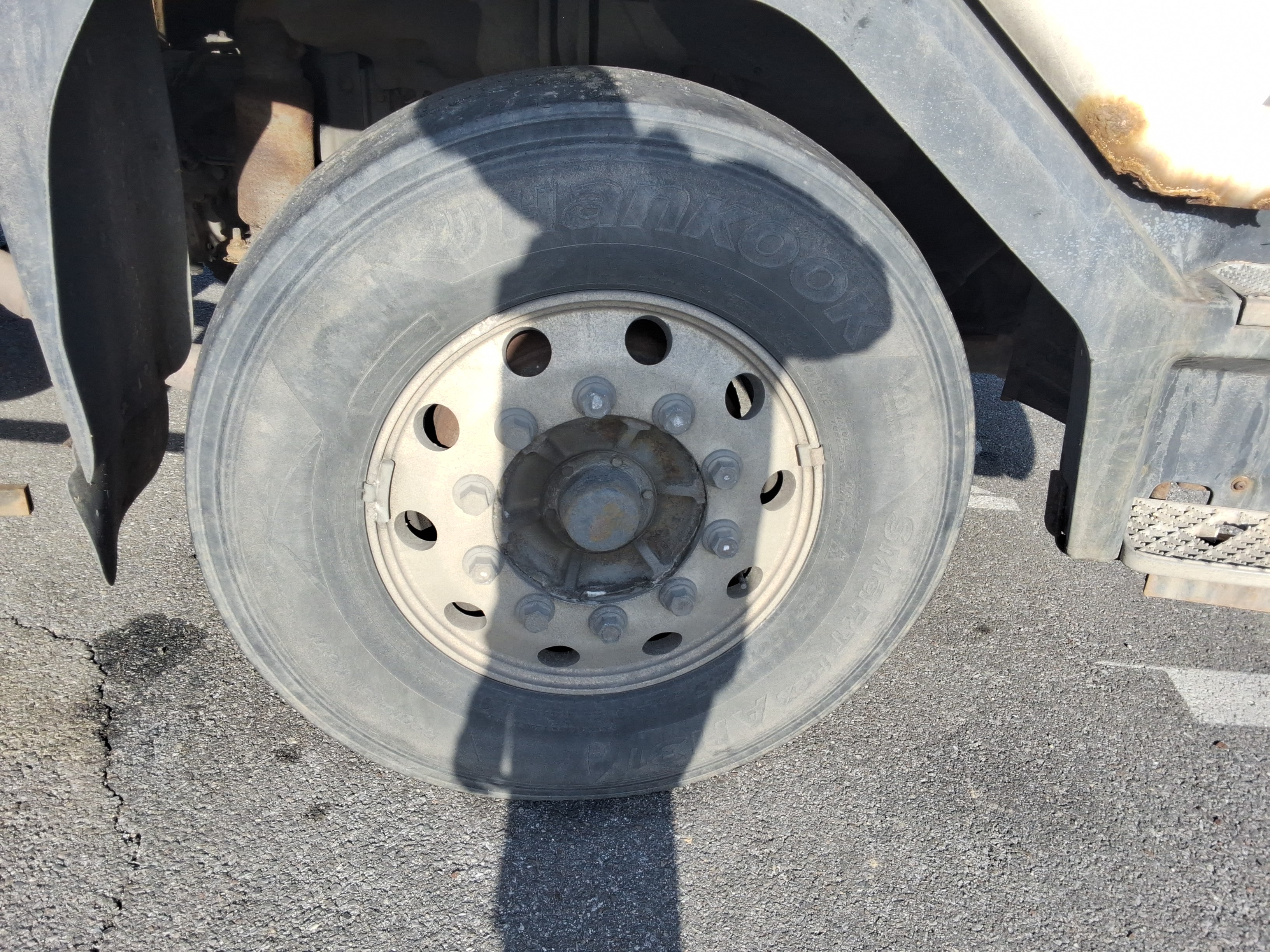 2010 - Tata Daewoo Mid-size Truck