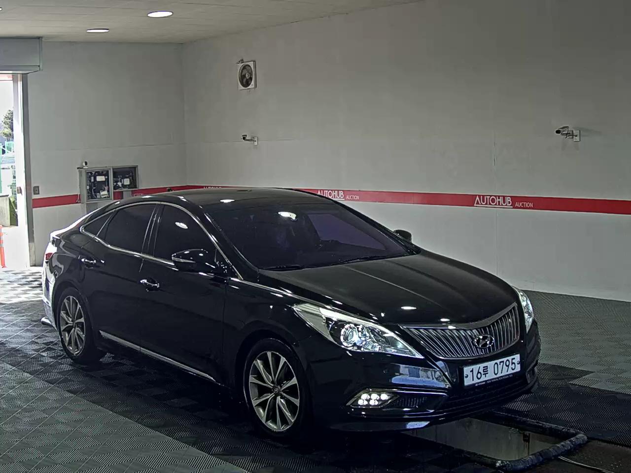 2015 - Hyundai Grandeur