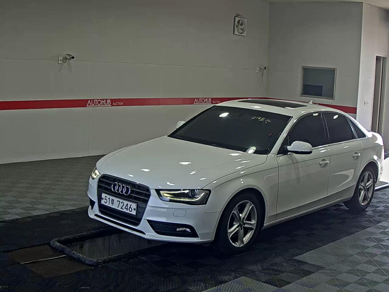 아우디 A4(05~) 30 TDI B8 (~현재)