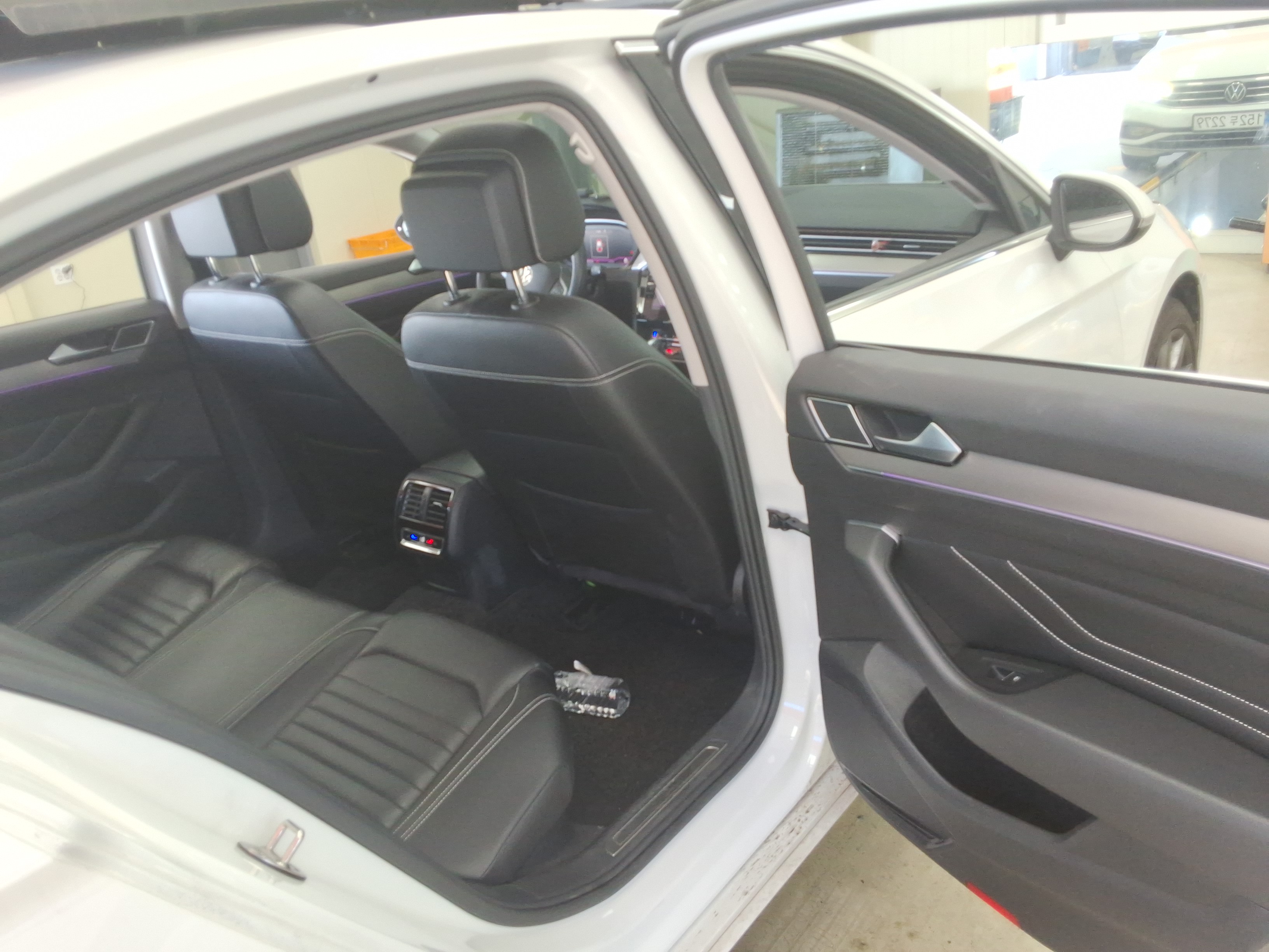 2022 - Volkswagen Passat