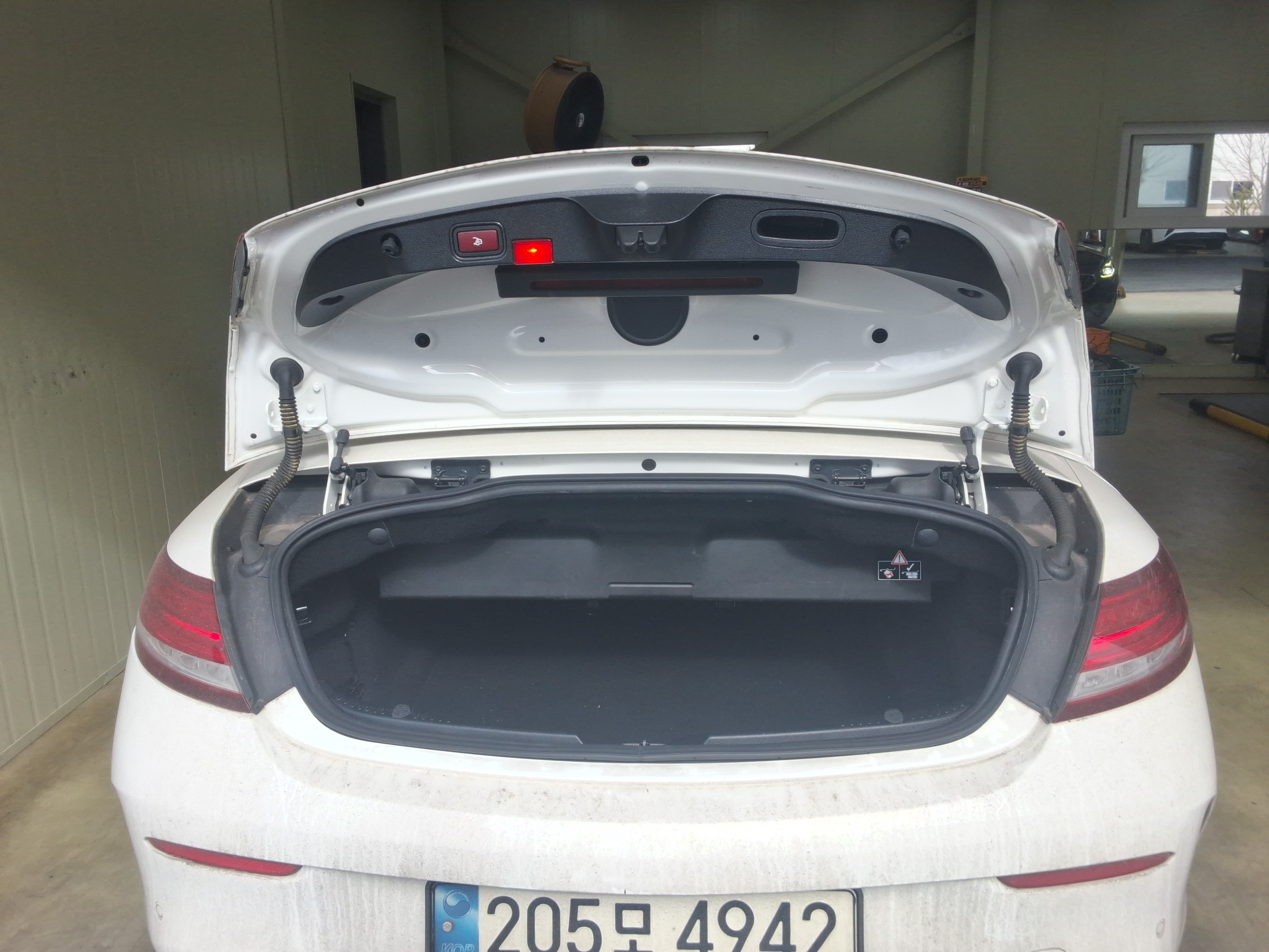 2018 - Mercedes-Benz C200