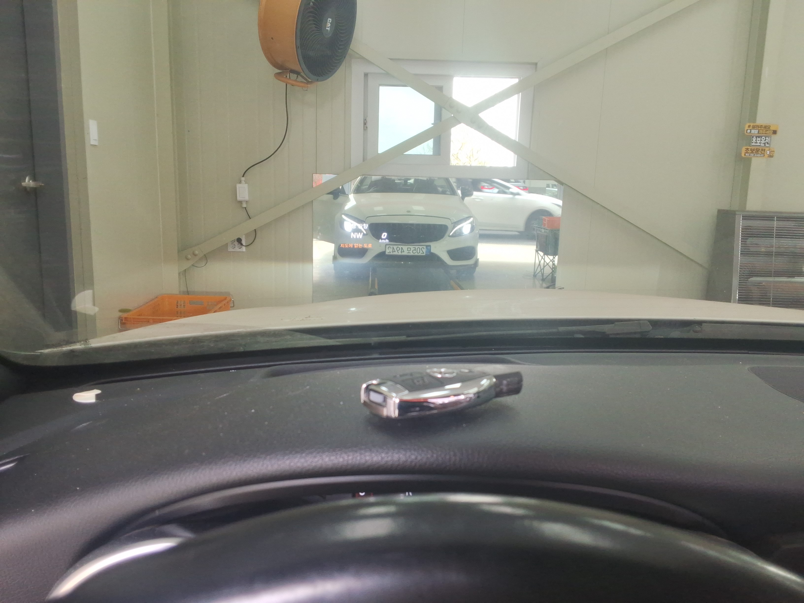 2018 - Mercedes-Benz C200