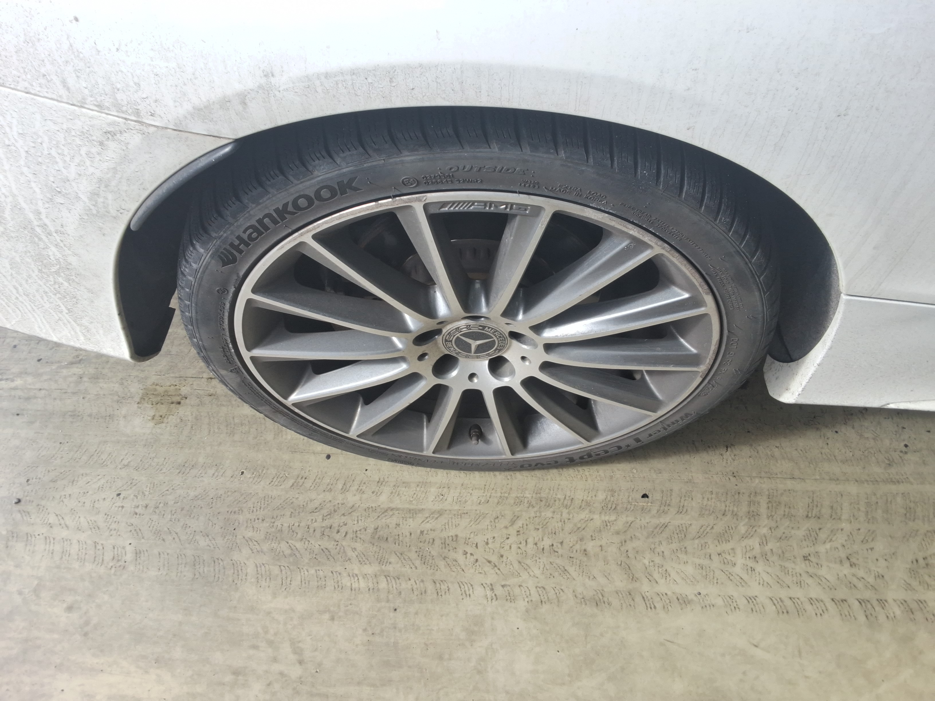 2018 - Mercedes-Benz C200