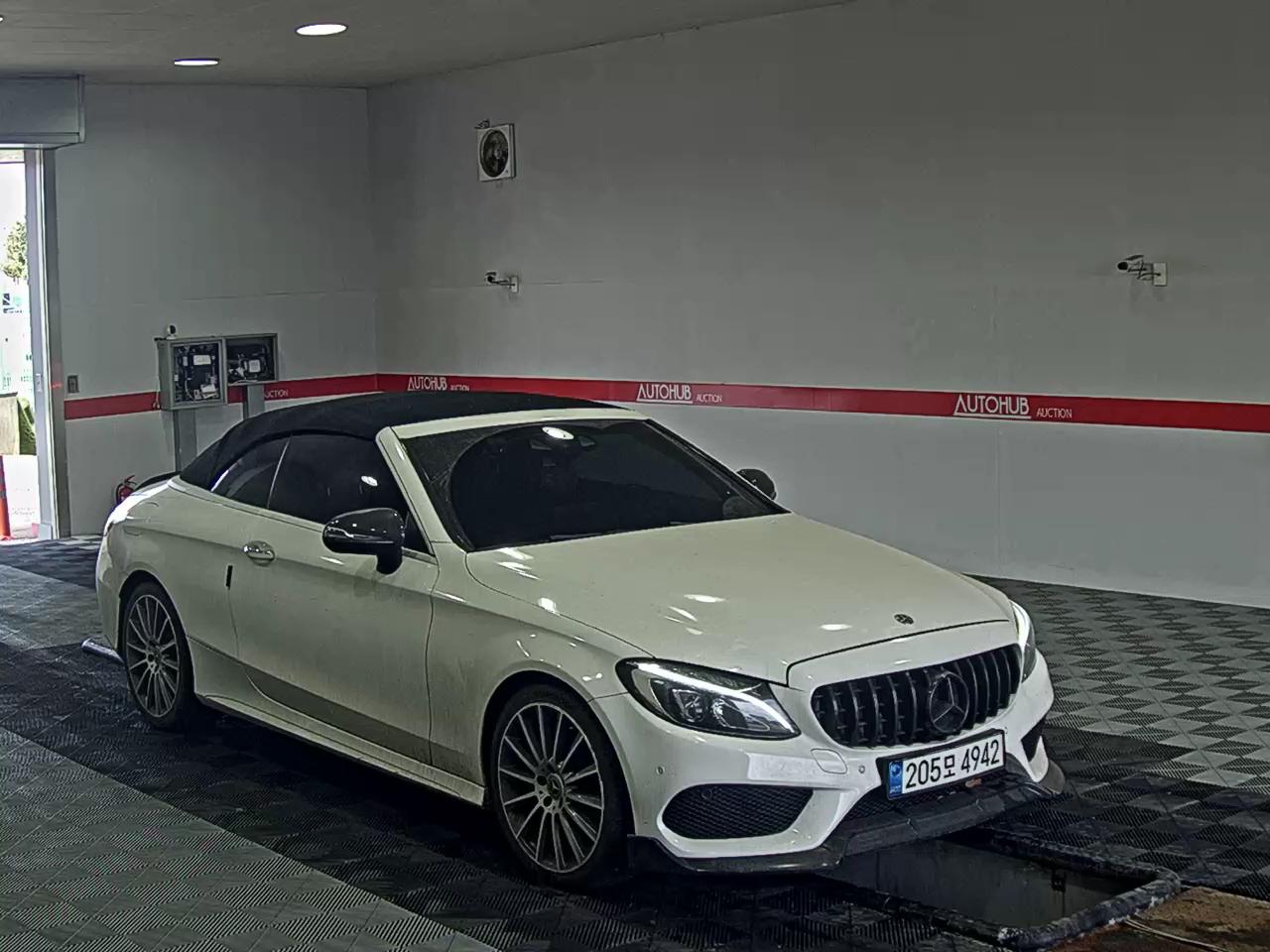 2018 - Mercedes-Benz C200