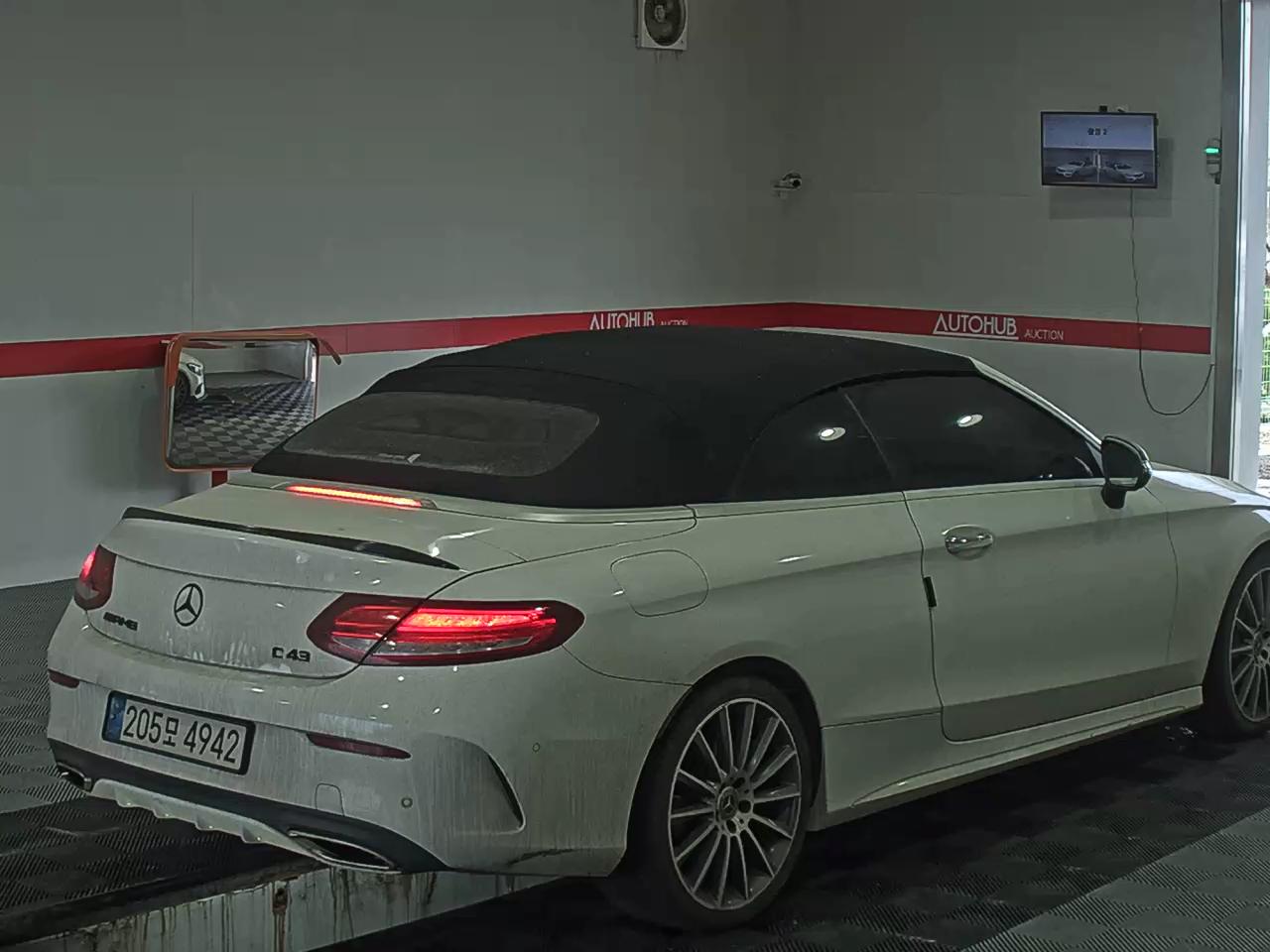 2018 - Mercedes-Benz C200