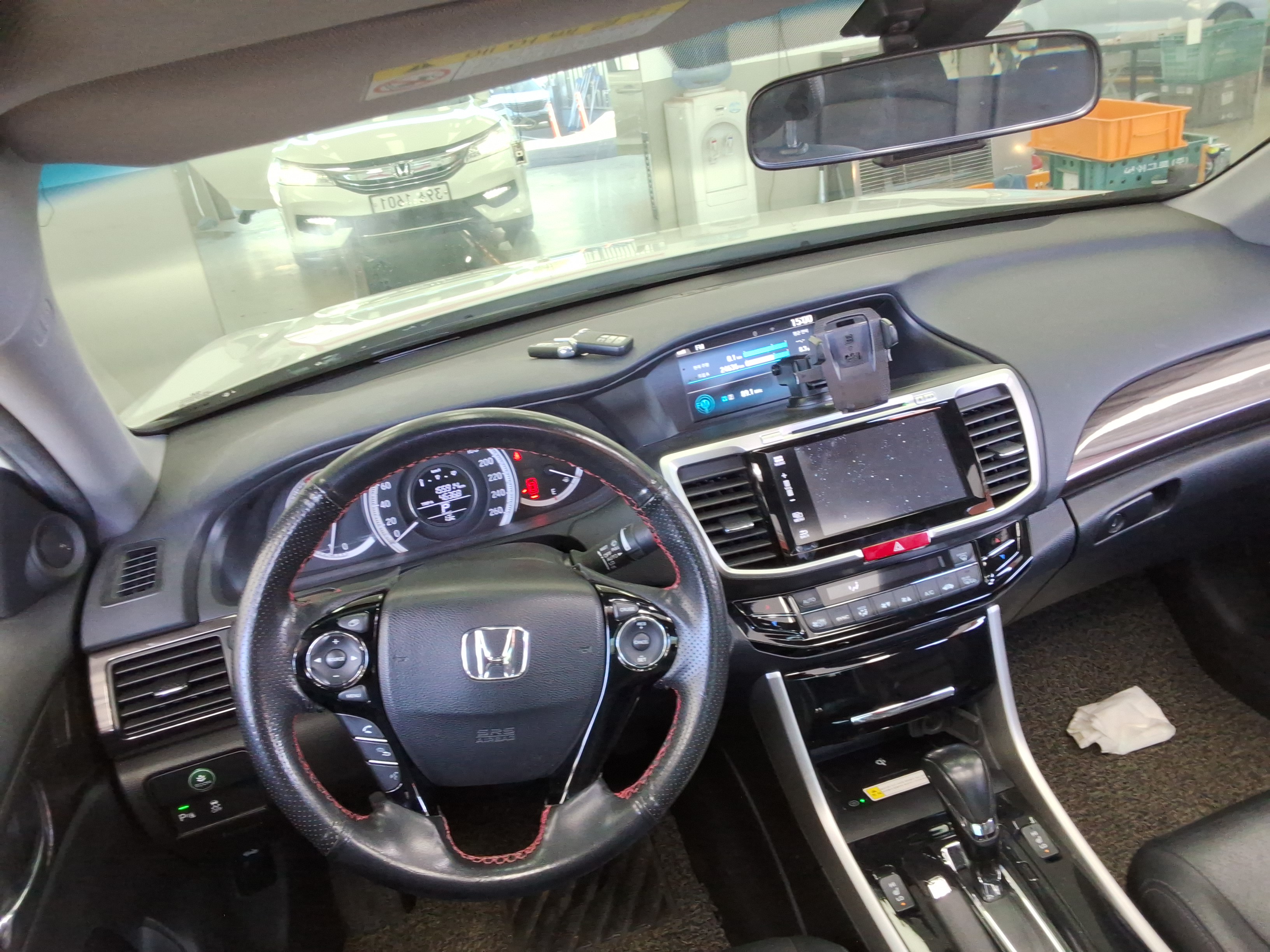 2017 - Honda New Accord