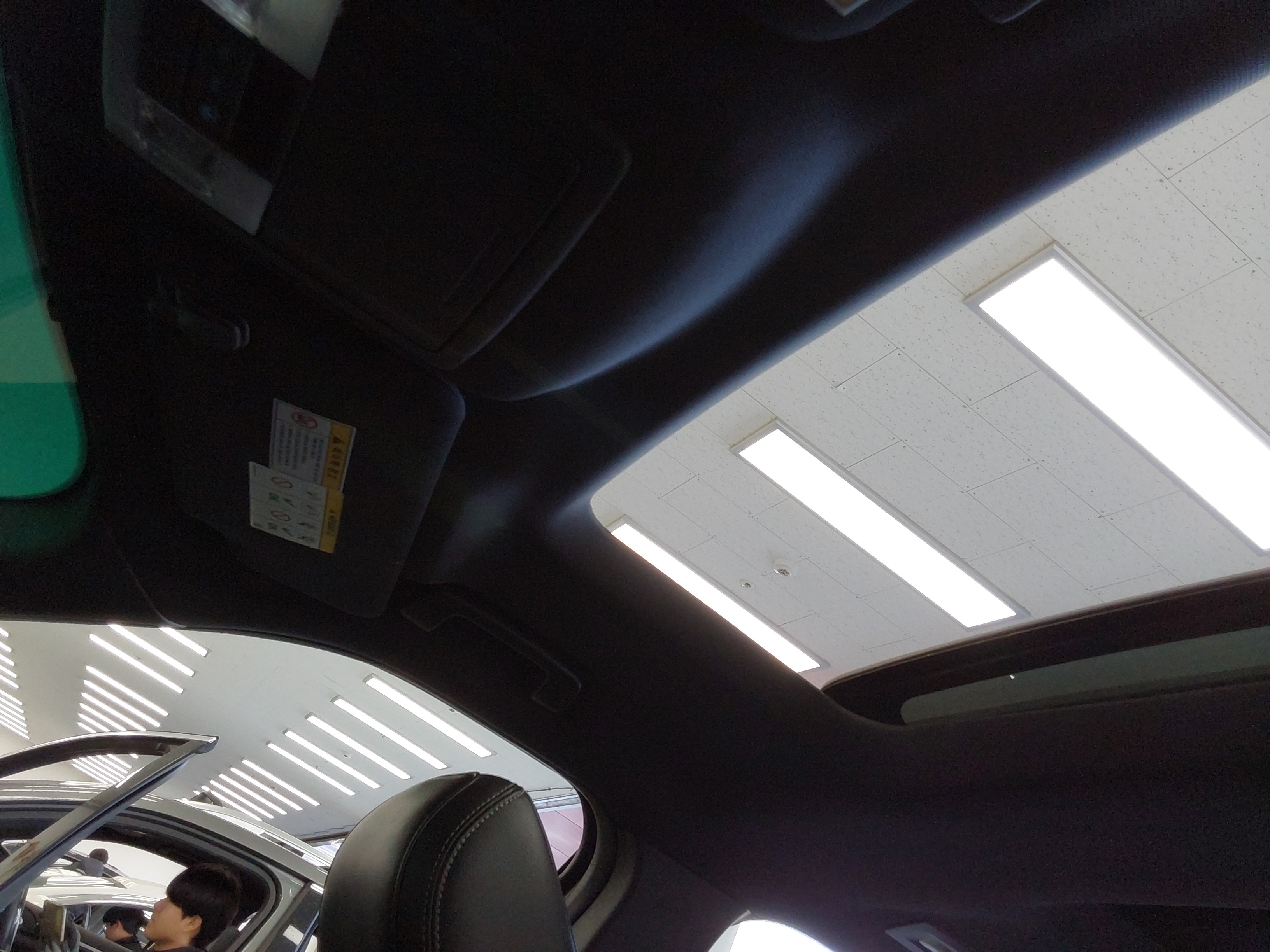 2016 - Ford Explorer