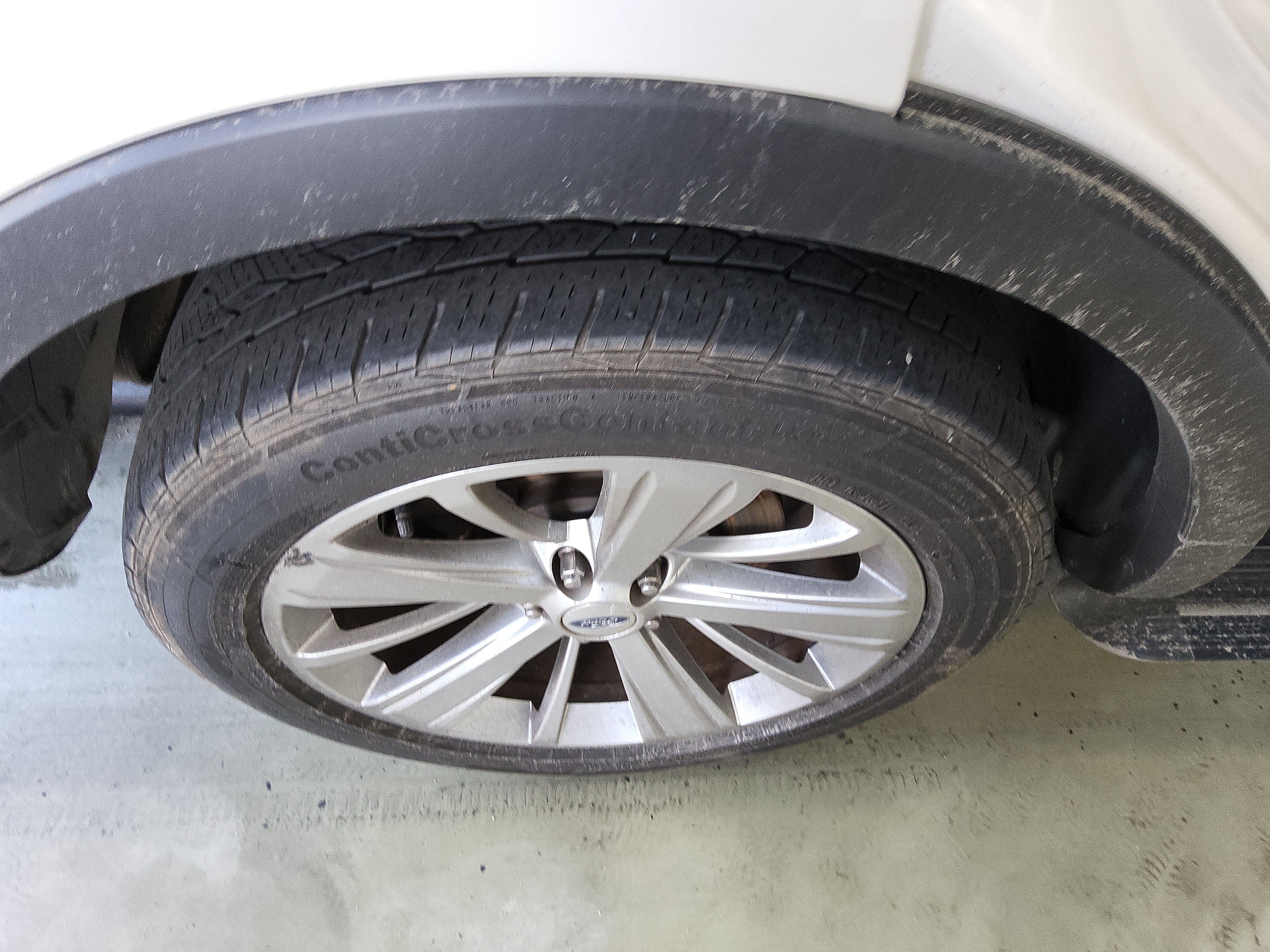 2019 - Ford Explorer