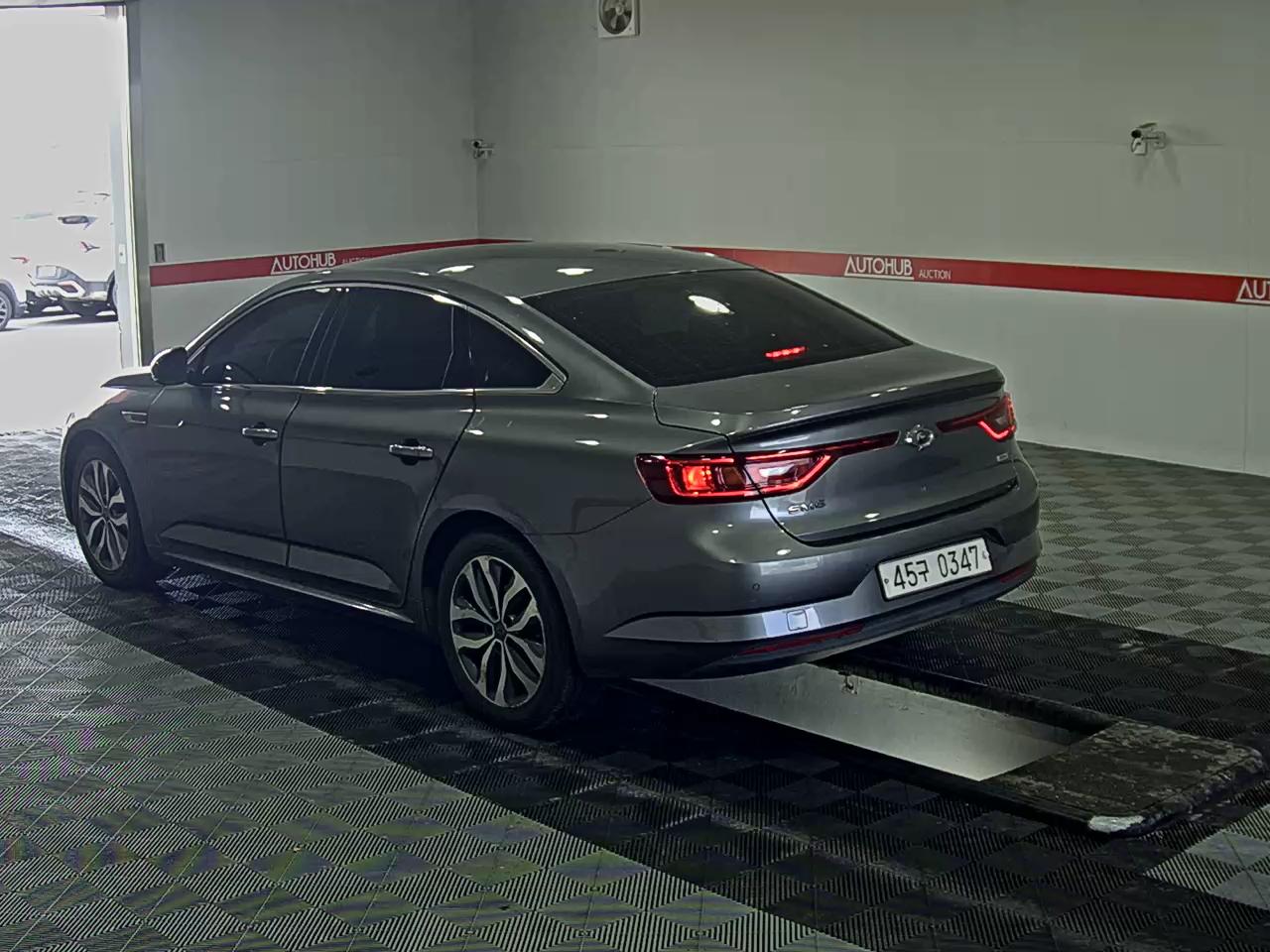 2016 - Renault Samsung SM6